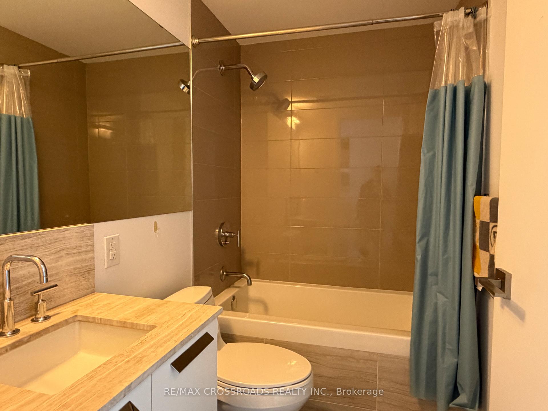 Photo 10 of Unit 2713, 50 Charles Street E, Toronto, Church-Yonge Corridor — HOMEH