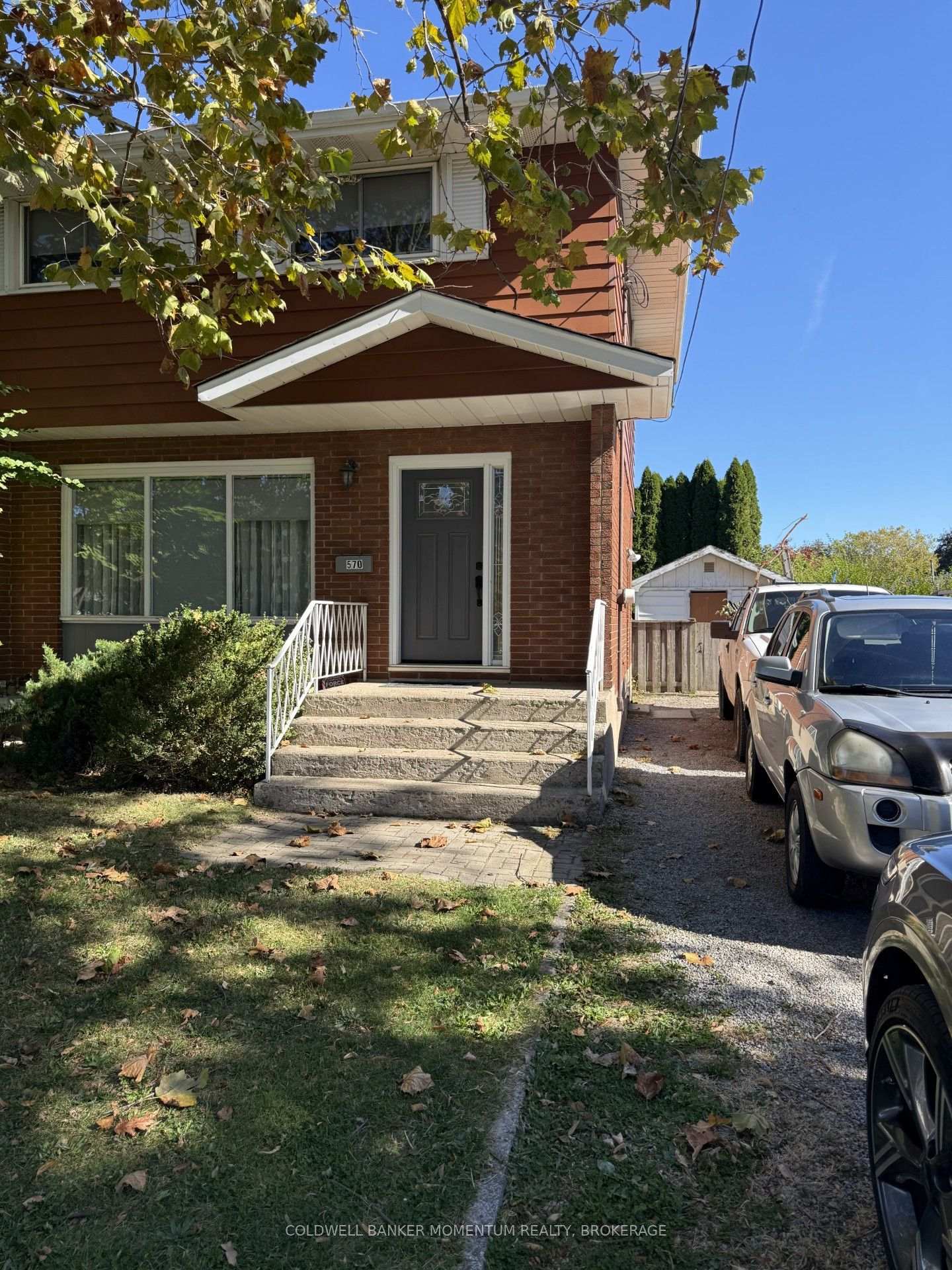 Photo 2 of 570 Lake Street N, St. Catharines, Lakeport — HOMEH