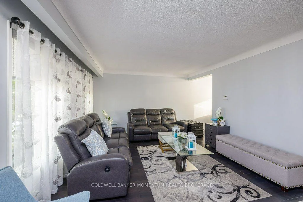 Photo 8 of 570 Lake Street N, St. Catharines, Lakeport — HOMEH