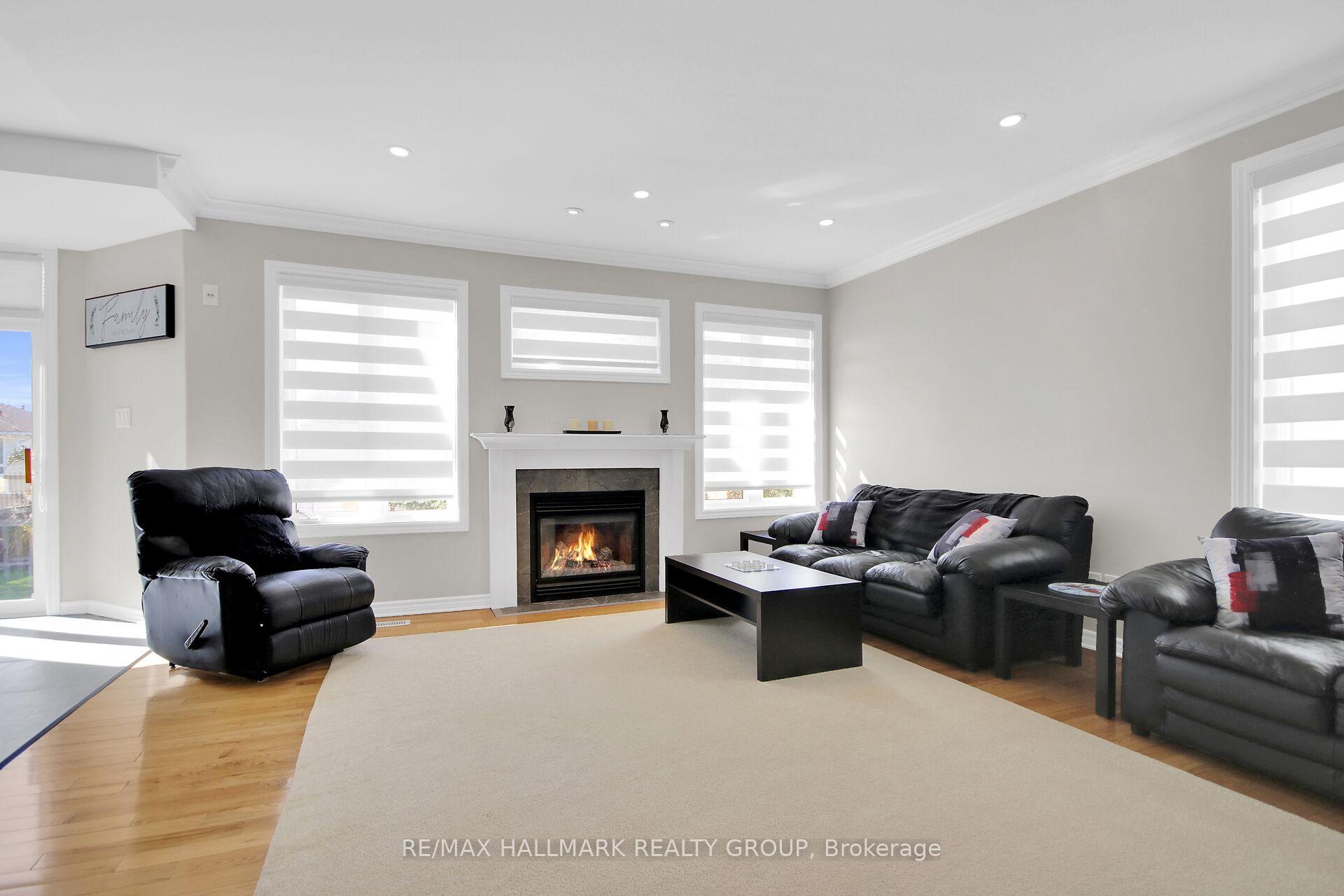 Photo 18 of 721 Mud Creek Crescent, Ottawa, Riverside South/Gloucester Glen — HOMEH