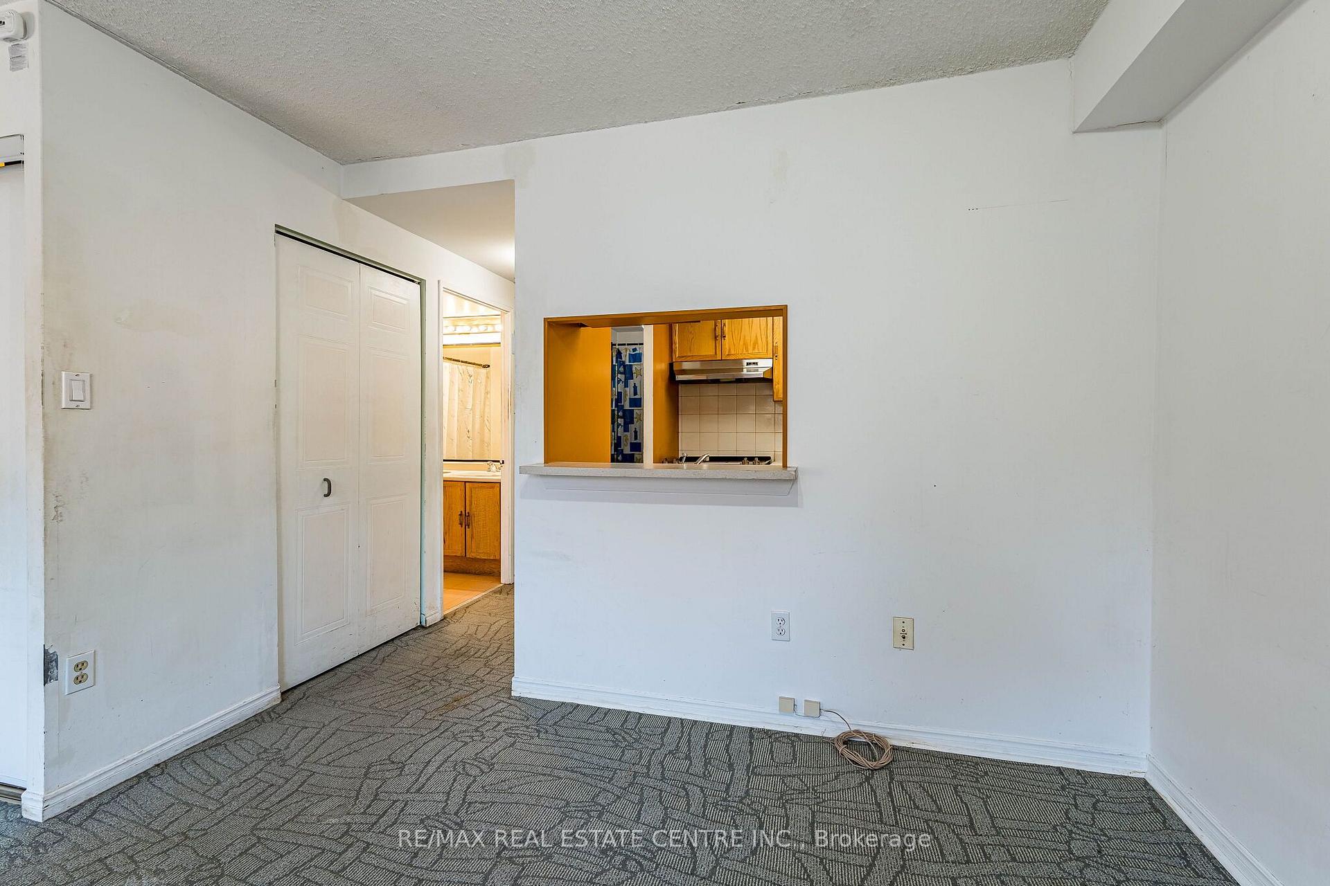 Photo 11 of Unit 101, 8351 McLaughlin Road S, Brampton, Brampton South — HOMEH