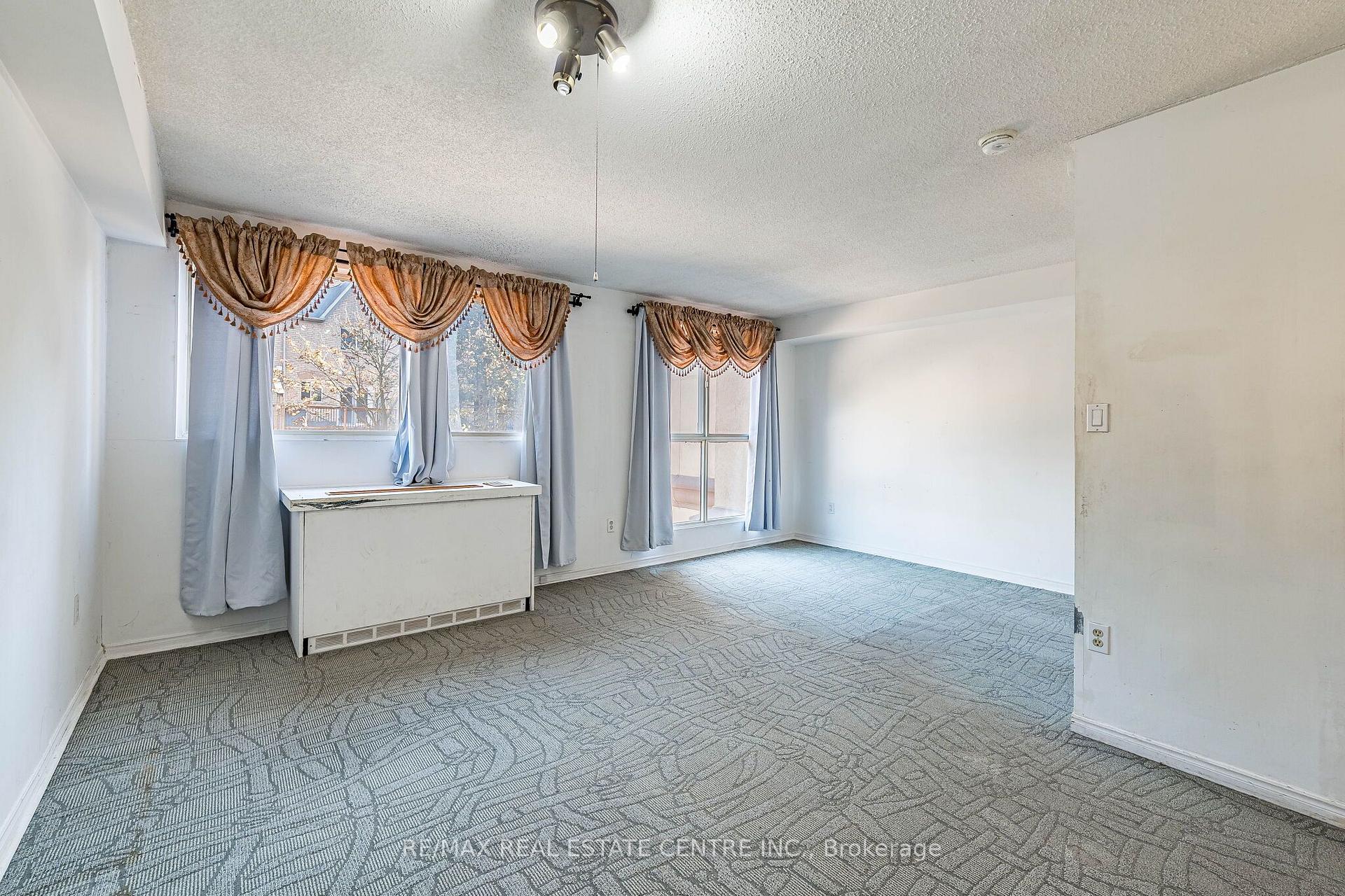 Photo 12 of Unit 101, 8351 McLaughlin Road S, Brampton, Brampton South — HOMEH