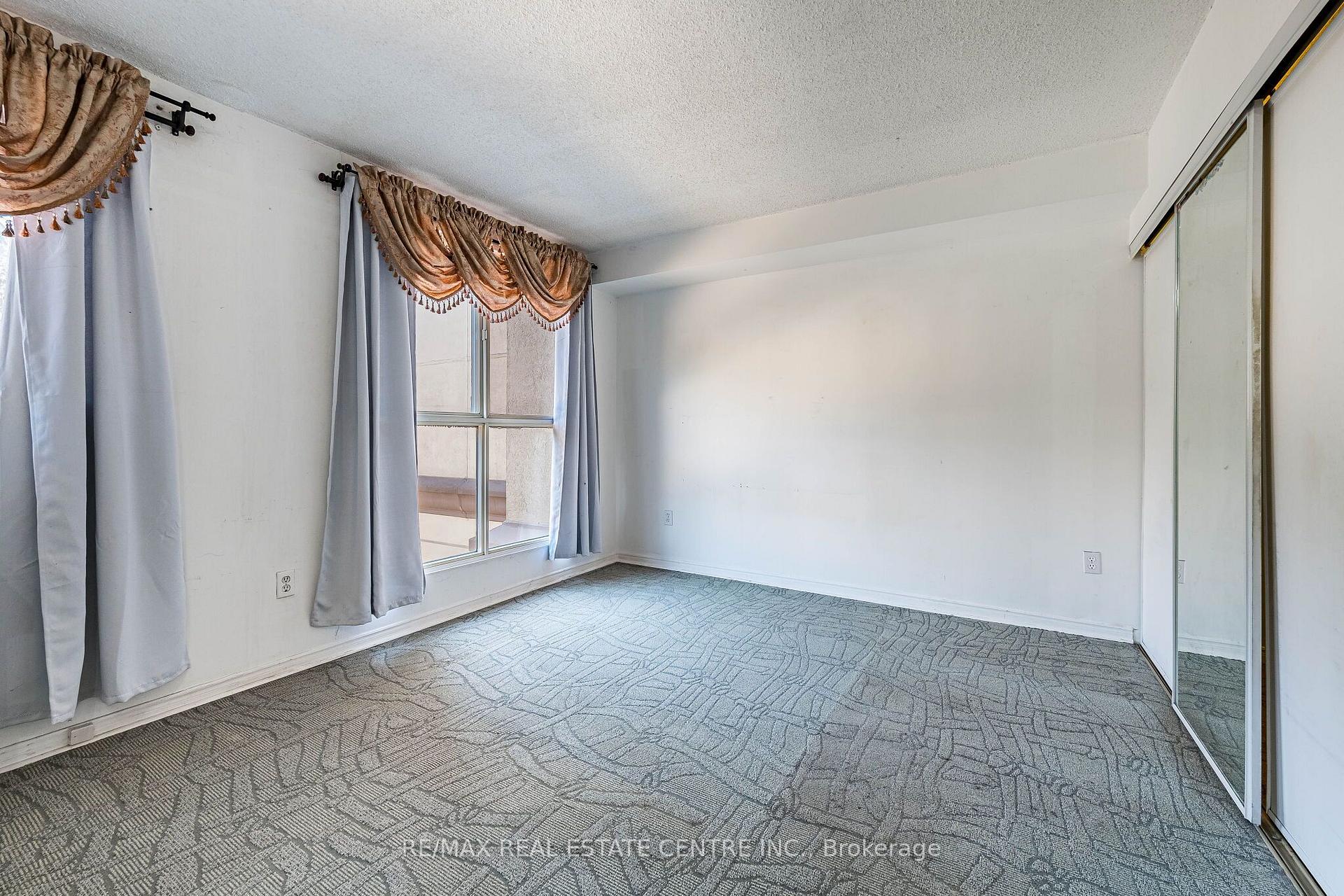 Photo 14 of Unit 101, 8351 McLaughlin Road S, Brampton, Brampton South — HOMEH