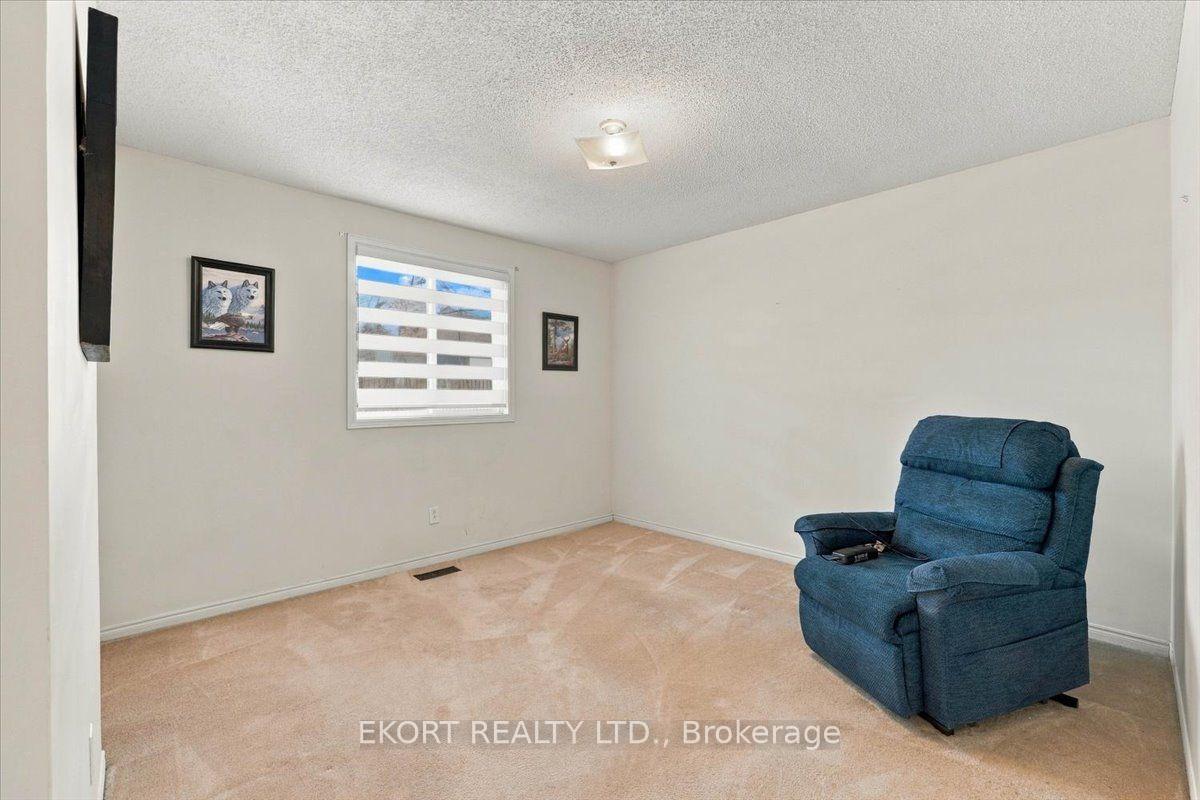 Photo 16 of 81 Parkview Heights, Quinte West, Trenton Ward — HOMEH