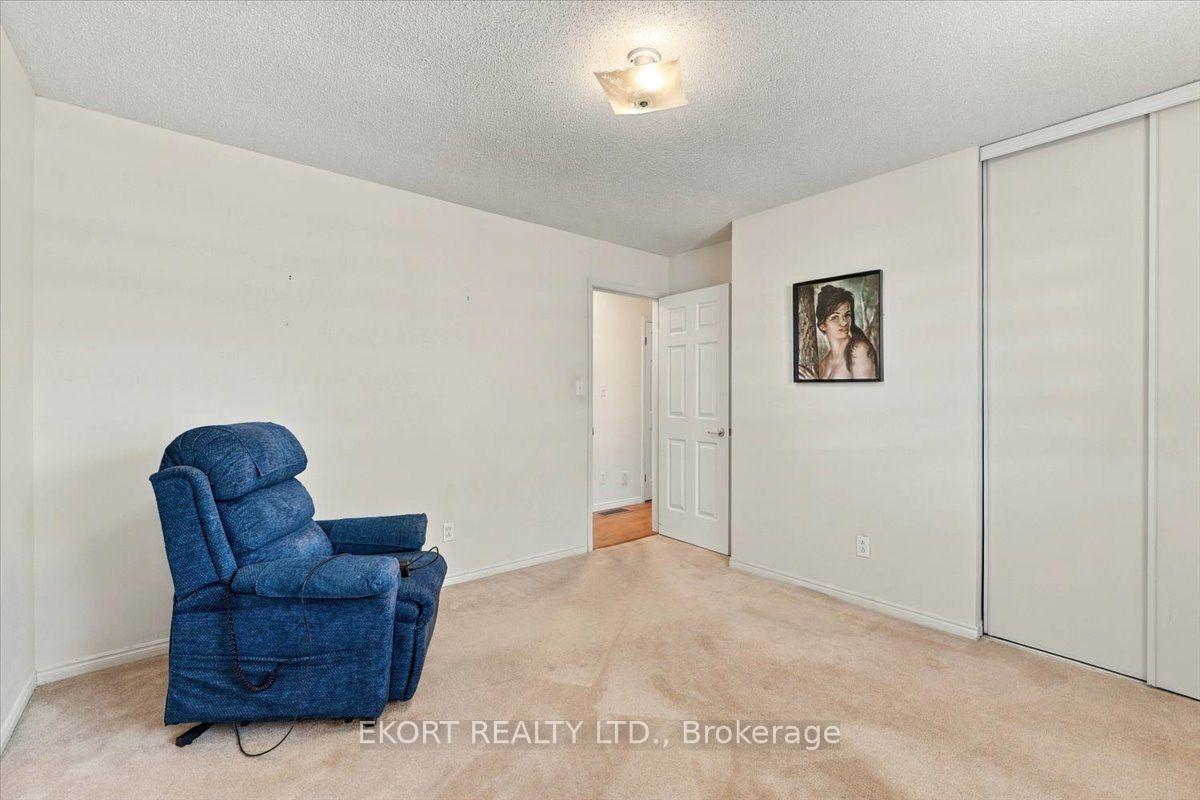 Photo 17 of 81 Parkview Heights, Quinte West, Trenton Ward — HOMEH