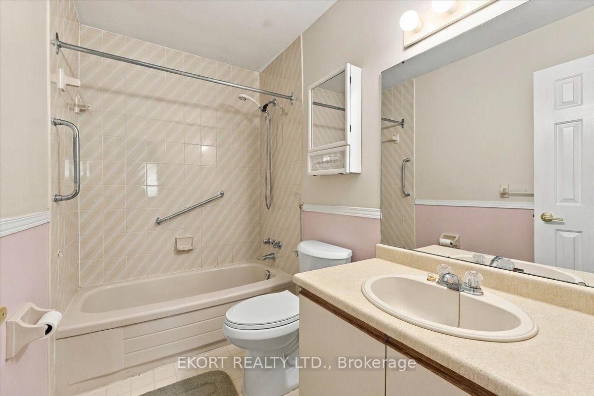 Photo 20 of 81 Parkview Heights, Quinte West, Trenton Ward — HOMEH