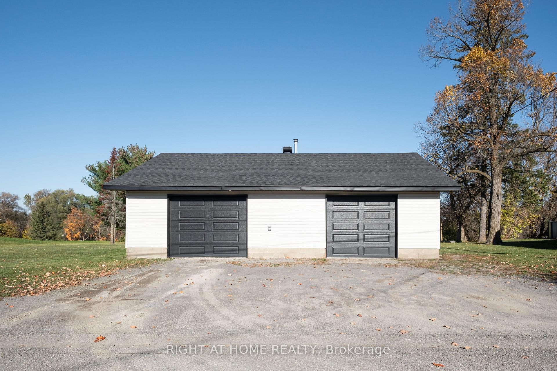 Photo 29 of 5 Stadaconna Street, McNab/Braeside, Mcnab/Braeside Twps — HOMEH