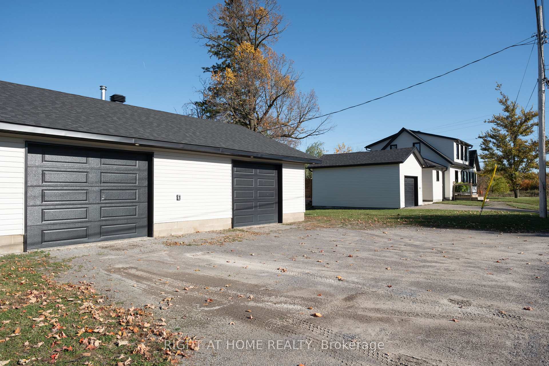 Photo 30 of 5 Stadaconna Street, McNab/Braeside, Mcnab/Braeside Twps — HOMEH