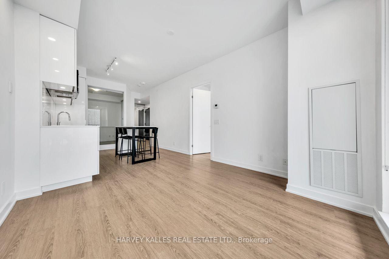 Photo 2 of Unit 1105, 609 Avenue Road, Toronto, Yonge-St. Clair — HOMEH