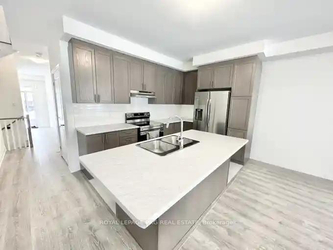 Photo 4 of 87 Shepherd Drive, Barrie, Rural Barrie Southeast — HOMEH