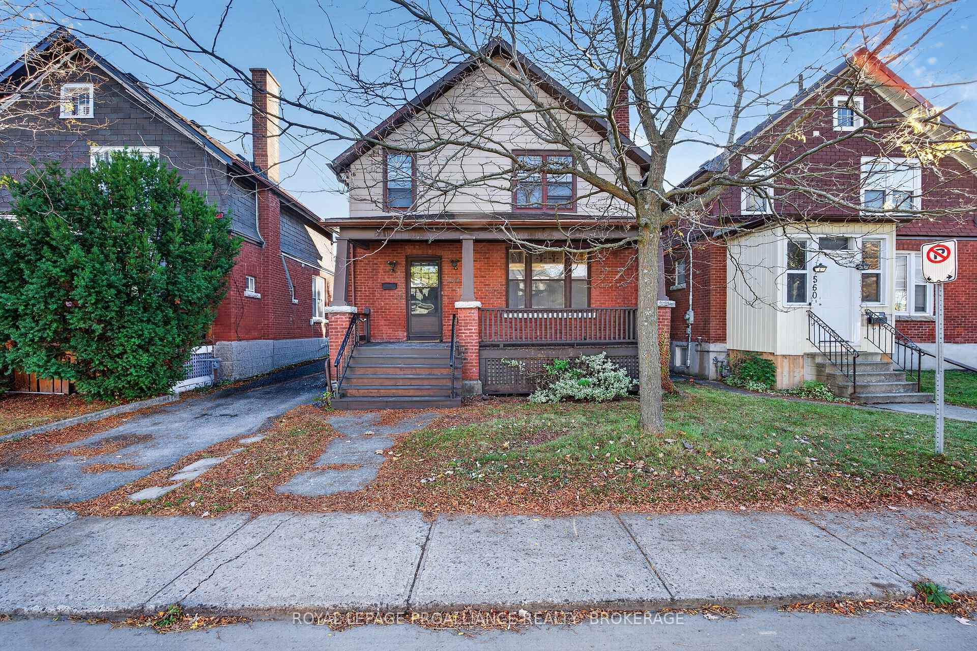 Photo 2 of 558 Brock Street, Kingston, Central City East — HOMEH