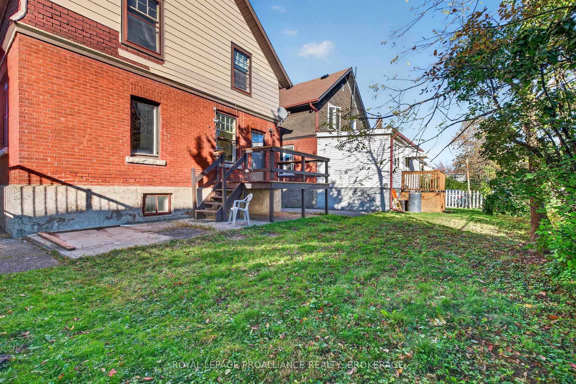 Photo 34 of 558 Brock Street, Kingston, Central City East — HOMEH