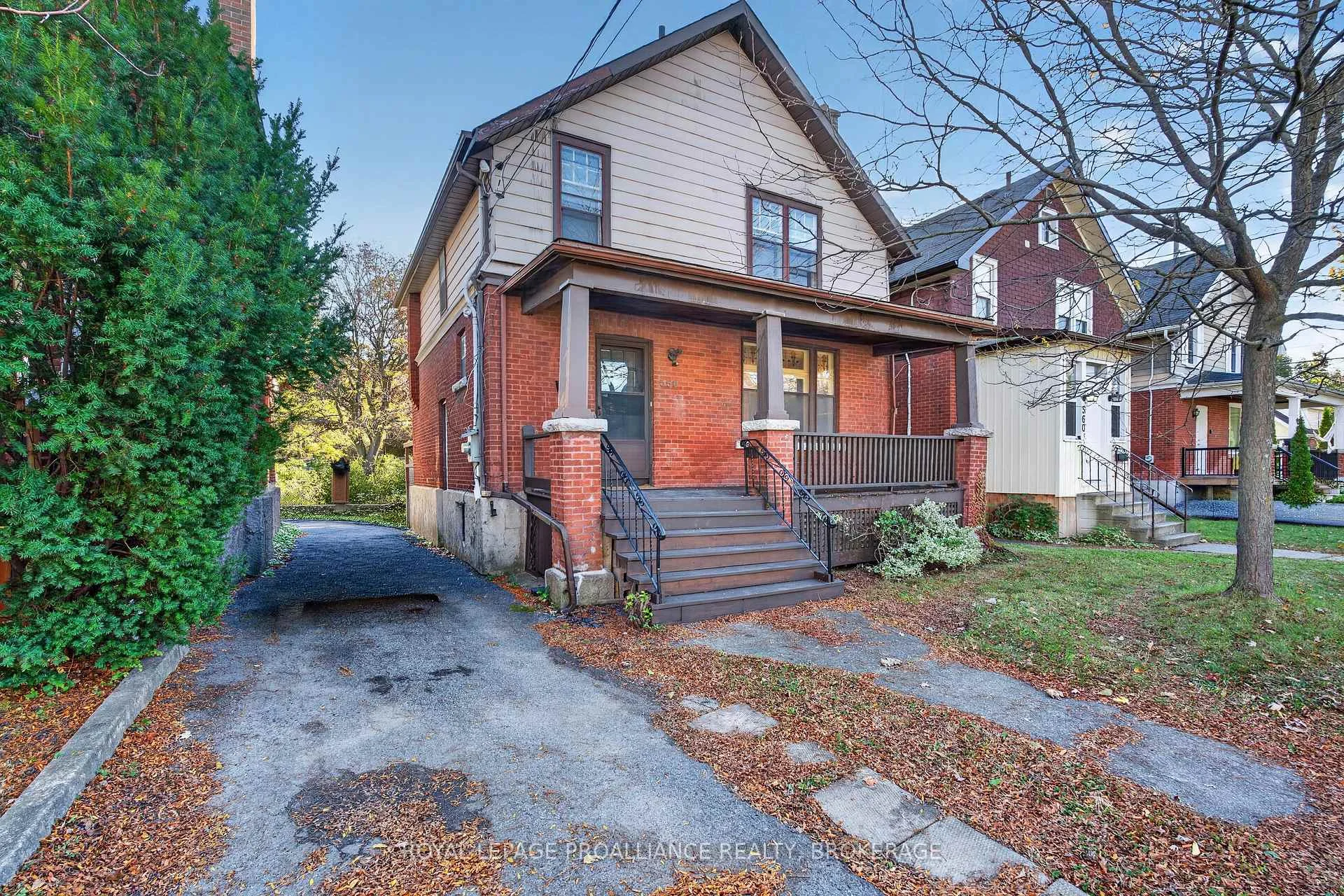 Photo 41 of 558 Brock Street, Kingston, Central City East — HOMEH