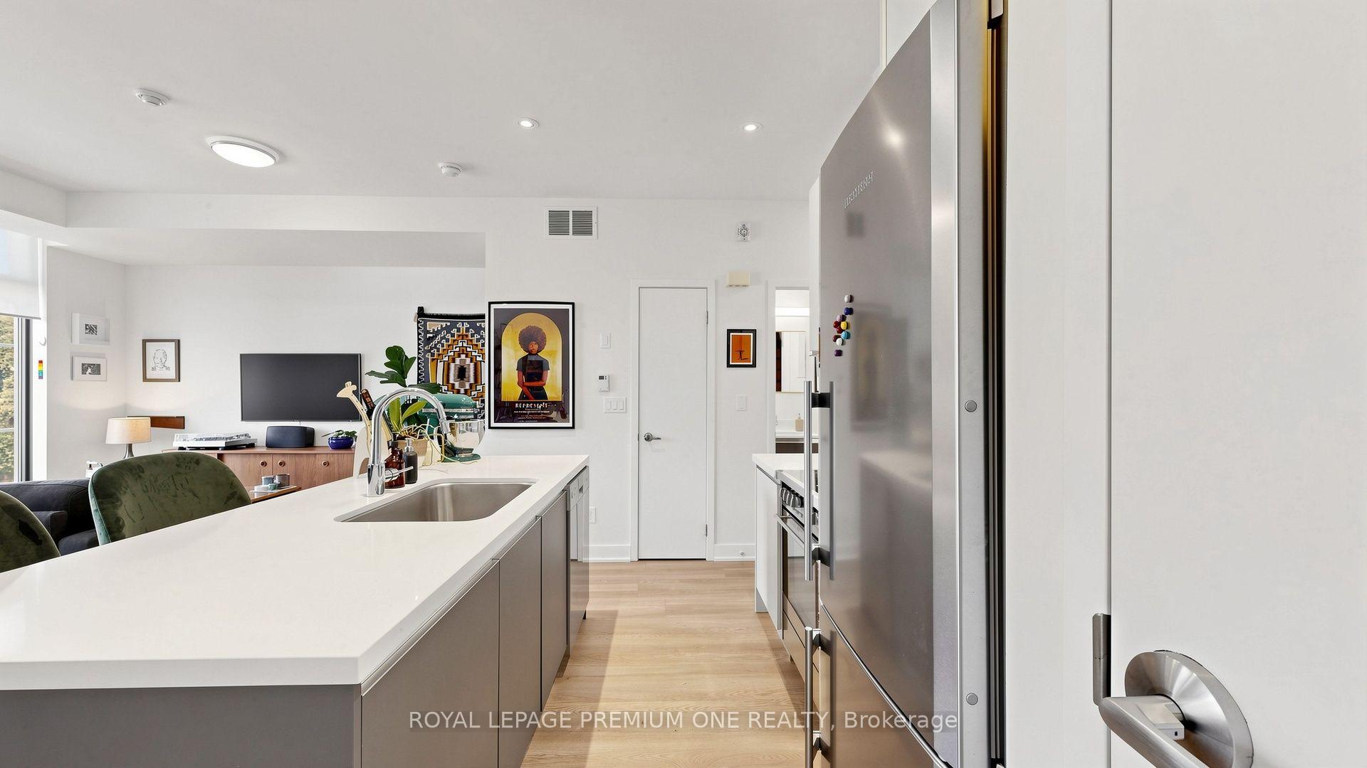 Photo 10 of Unit 203, 441 Jane Street, Toronto, Runnymede-Bloor West Village — HOMEH
