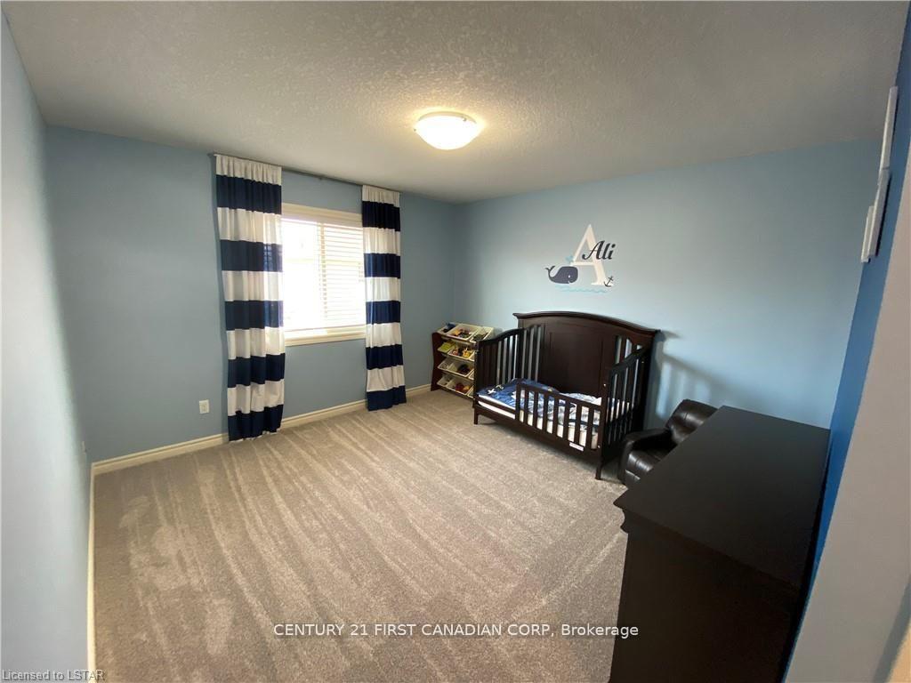 Photo 18 of Unit 17, 960 Bitterbush Crescent, London, North M — HOMEH