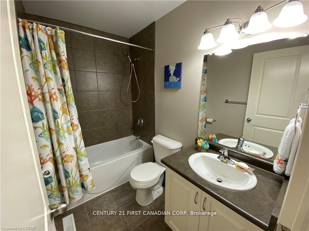 Photo 22 of Unit 17, 960 Bitterbush Crescent, London, North M — HOMEH