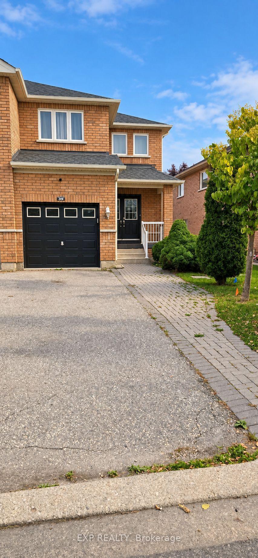 Photo 1 of 39 Ed Quigg Way, Vaughan, Sonoma Heights — HOMEH