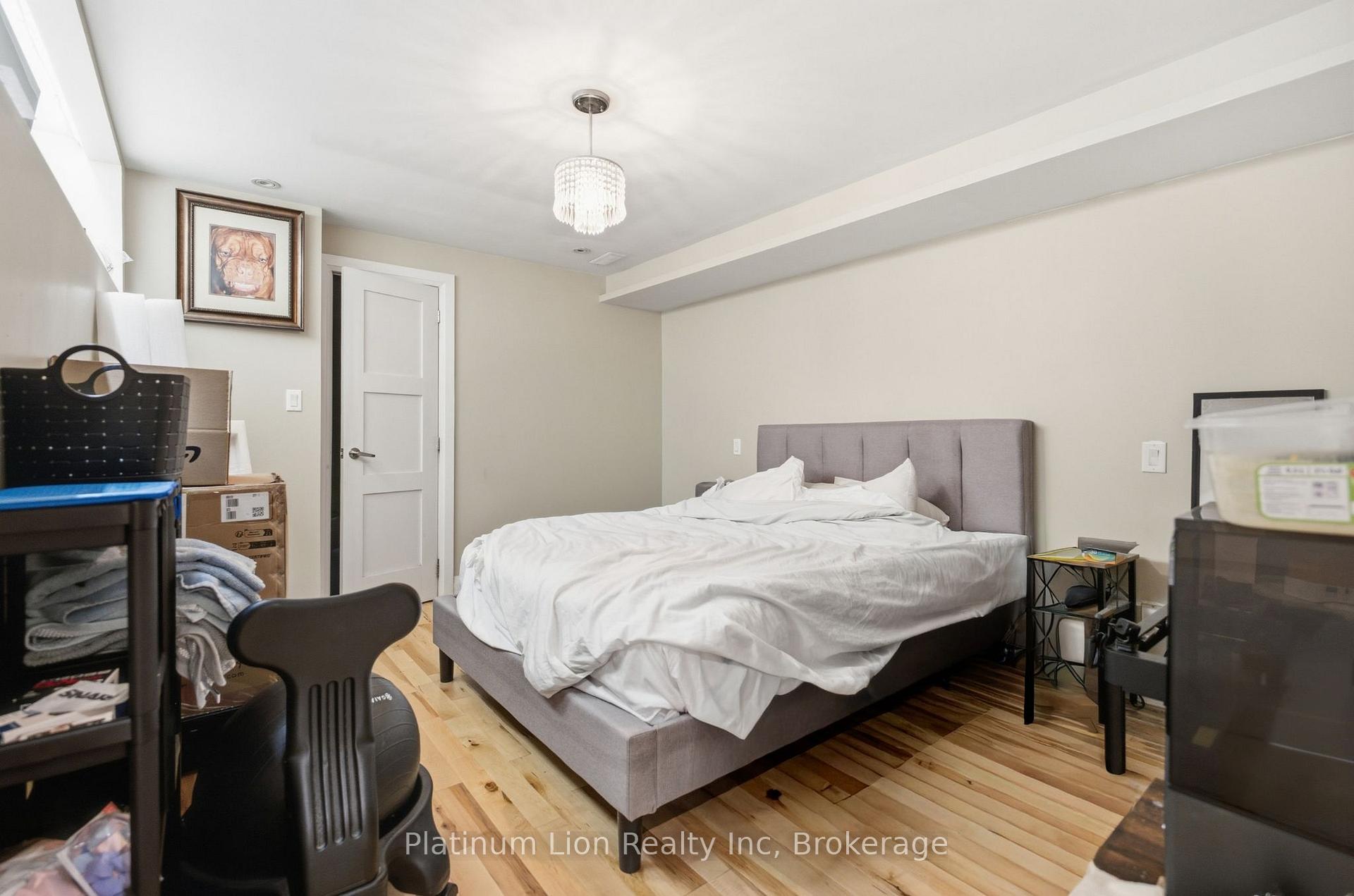Photo 23 of 139 Euclid Avenue, Toronto, Trinity-Bellwoods — HOMEH
