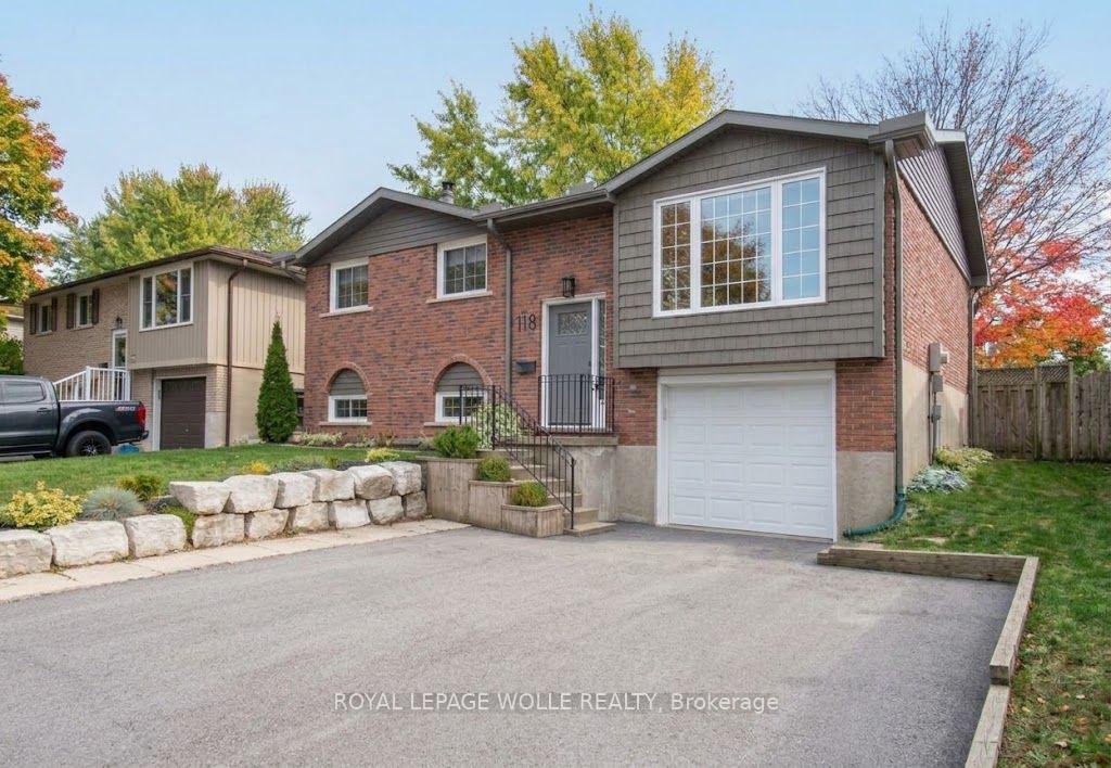 Photo 2 of 118 Wheatfield Crescent, Kitchener, Pioneer Park — HOMEH