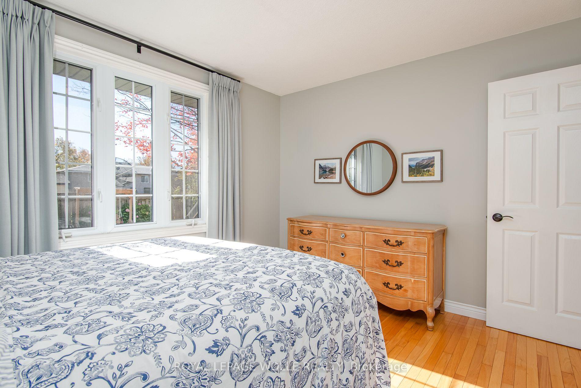 Photo 22 of 118 Wheatfield Crescent, Kitchener, Pioneer Park — HOMEH
