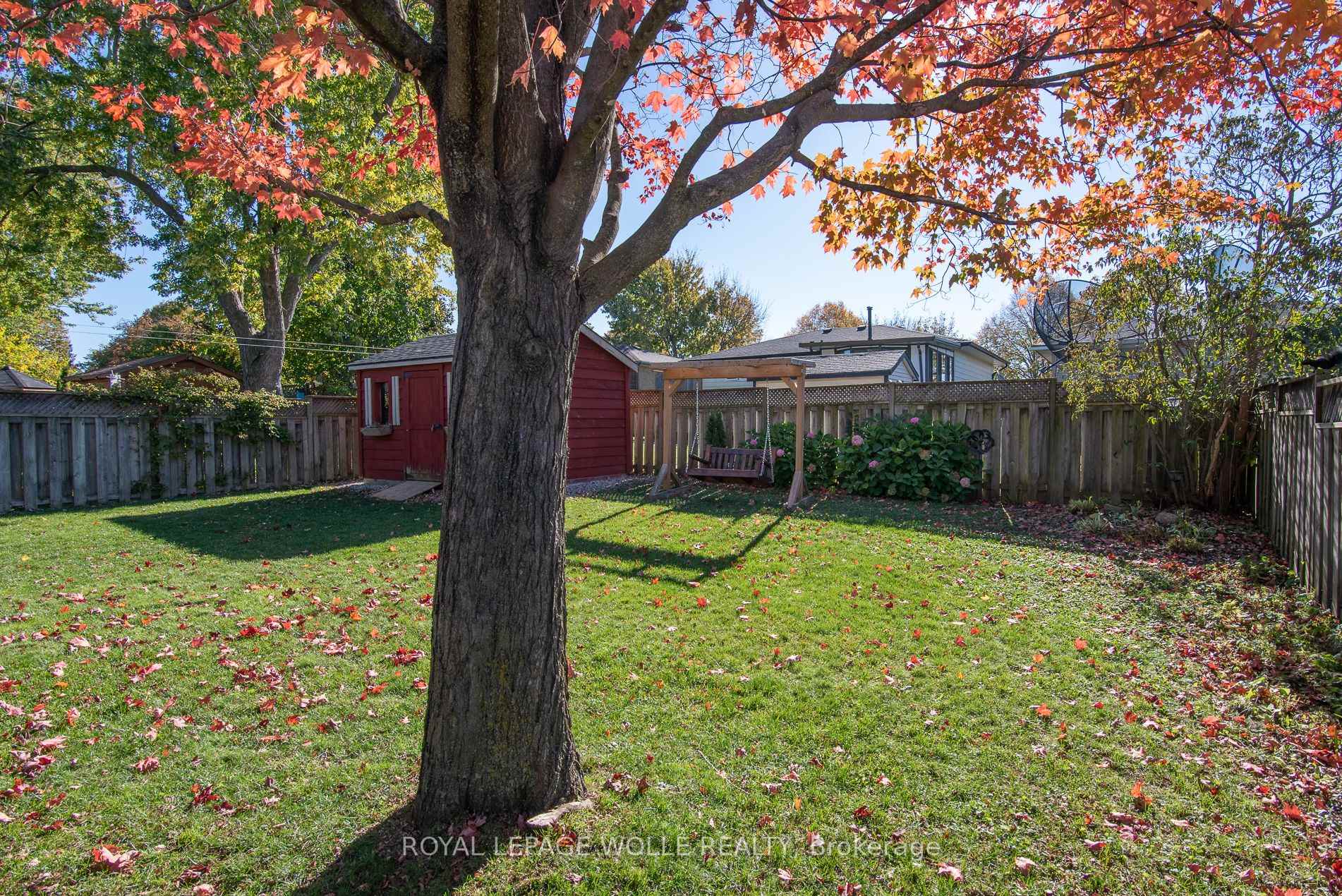 Photo 38 of 118 Wheatfield Crescent, Kitchener, Pioneer Park — HOMEH