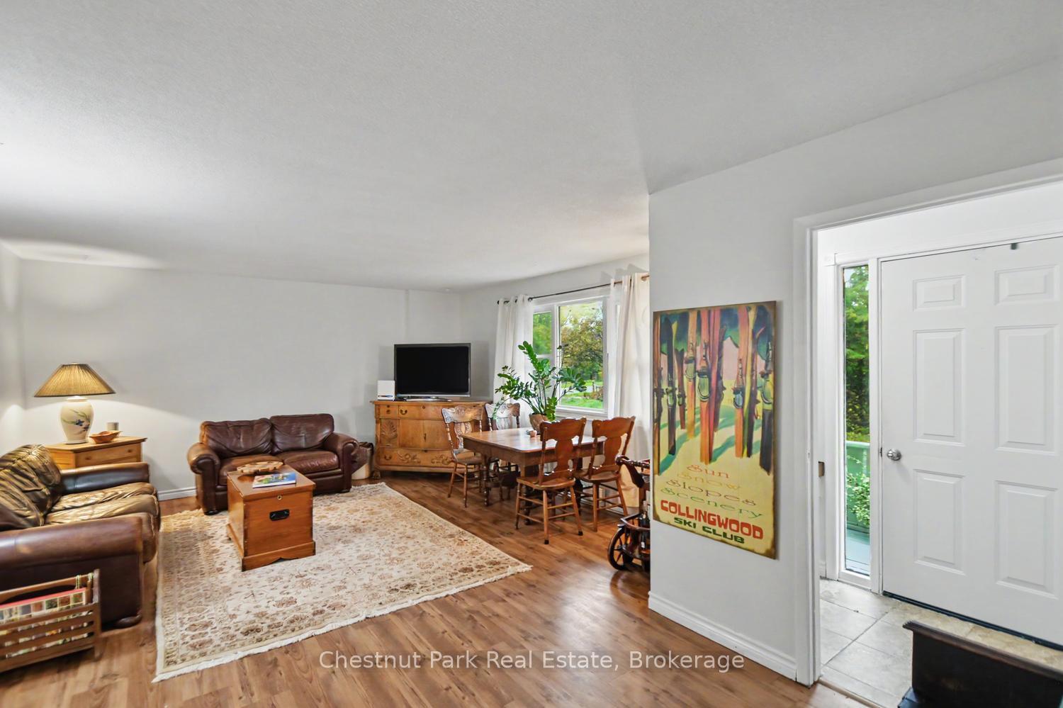 Photo 10 of 491 Minnesota Street, Collingwood — HOMEH
