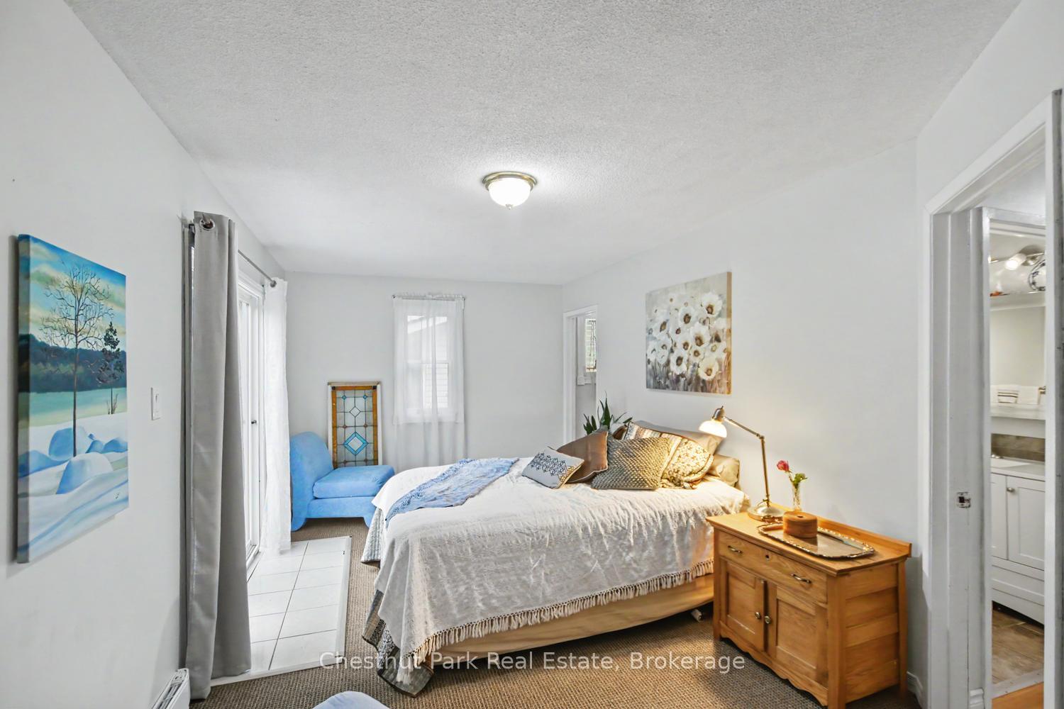 Photo 16 of 491 Minnesota Street, Collingwood — HOMEH