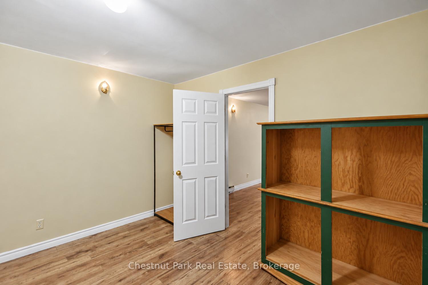 Photo 27 of 491 Minnesota Street, Collingwood — HOMEH