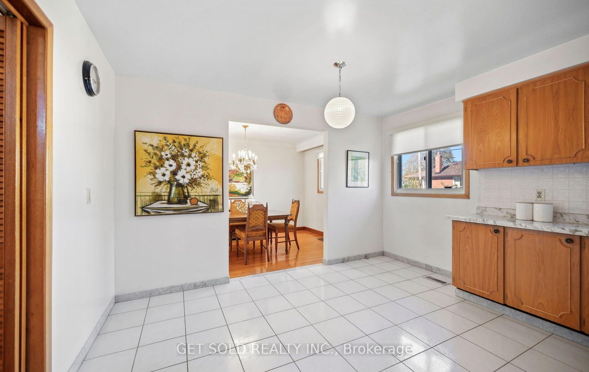 Photo 9 of 6 Marcel Road, Etobicoke, Rexdale-Kipling — HOMEH