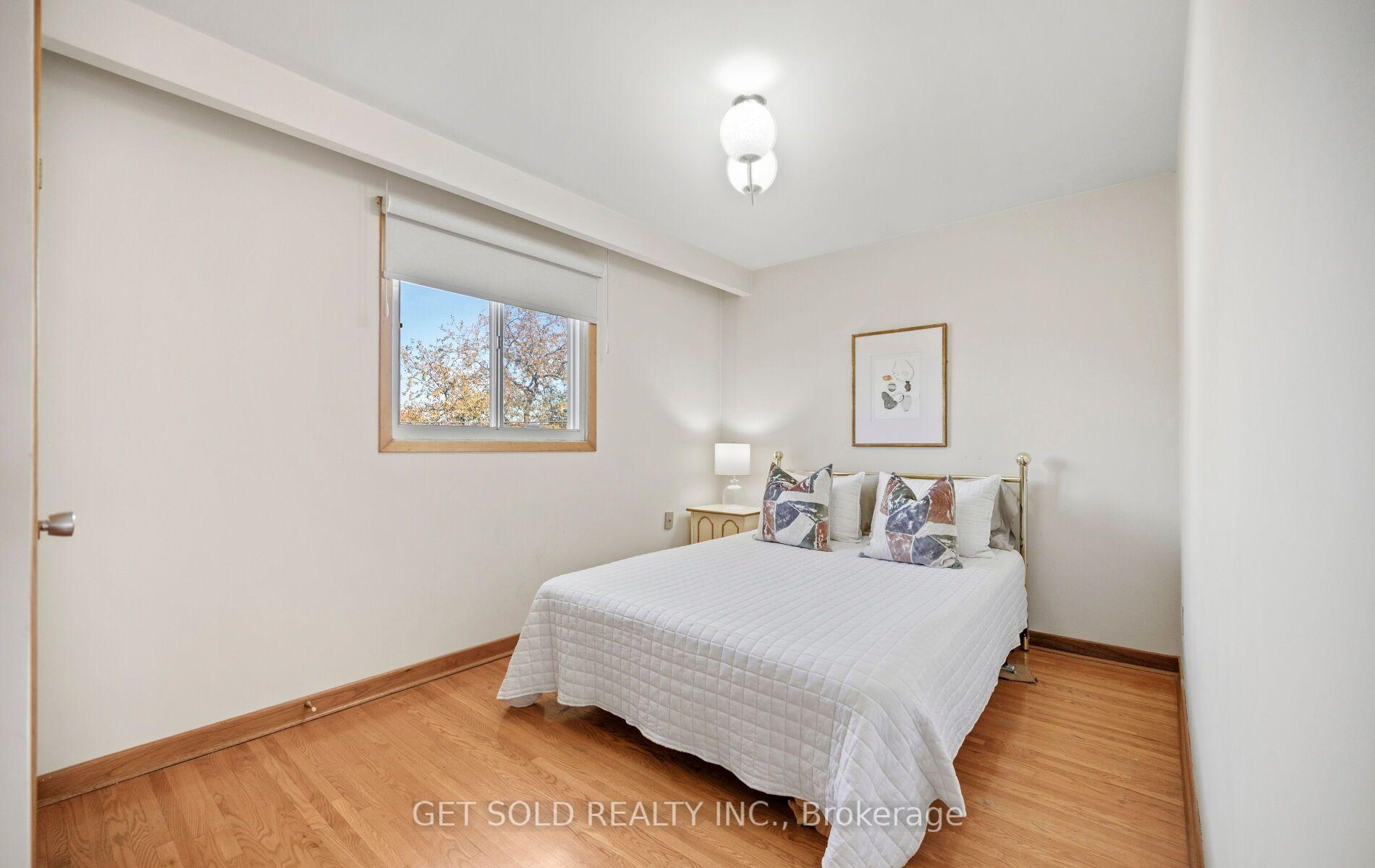 Photo 17 of 6 Marcel Road, Etobicoke, Rexdale-Kipling — HOMEH
