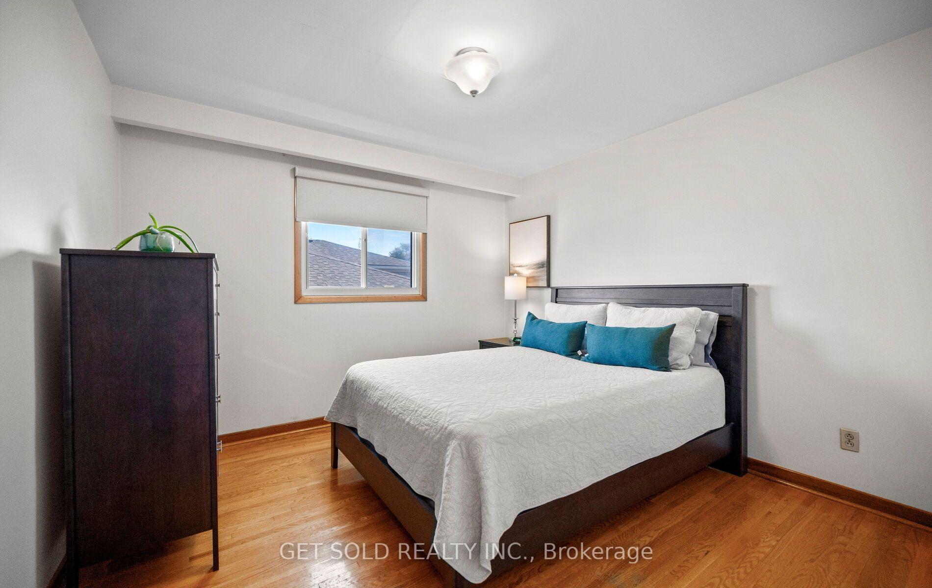 Photo 21 of 6 Marcel Road, Etobicoke, Rexdale-Kipling — HOMEH
