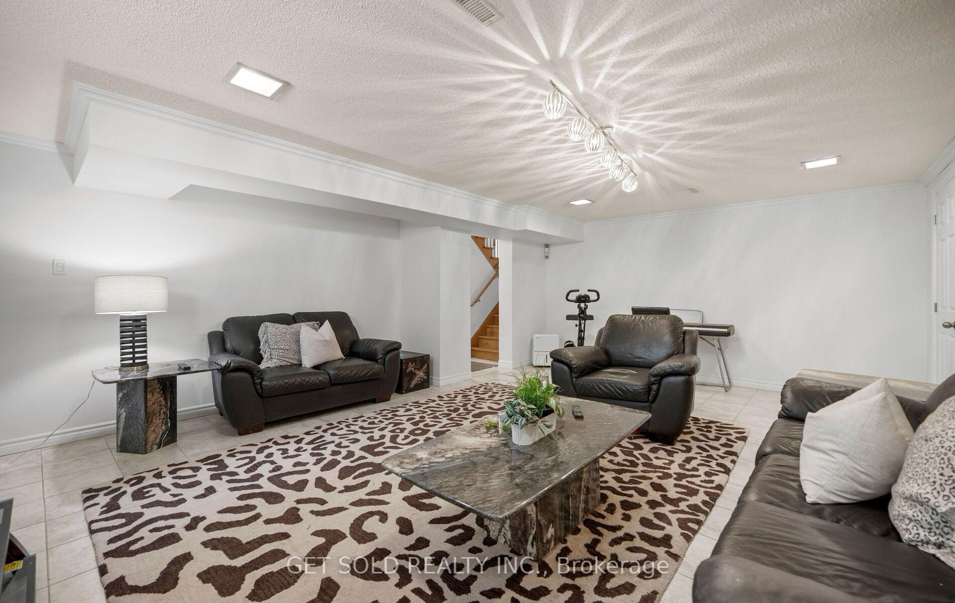 Photo 33 of 6 Marcel Road, Etobicoke, Rexdale-Kipling — HOMEH