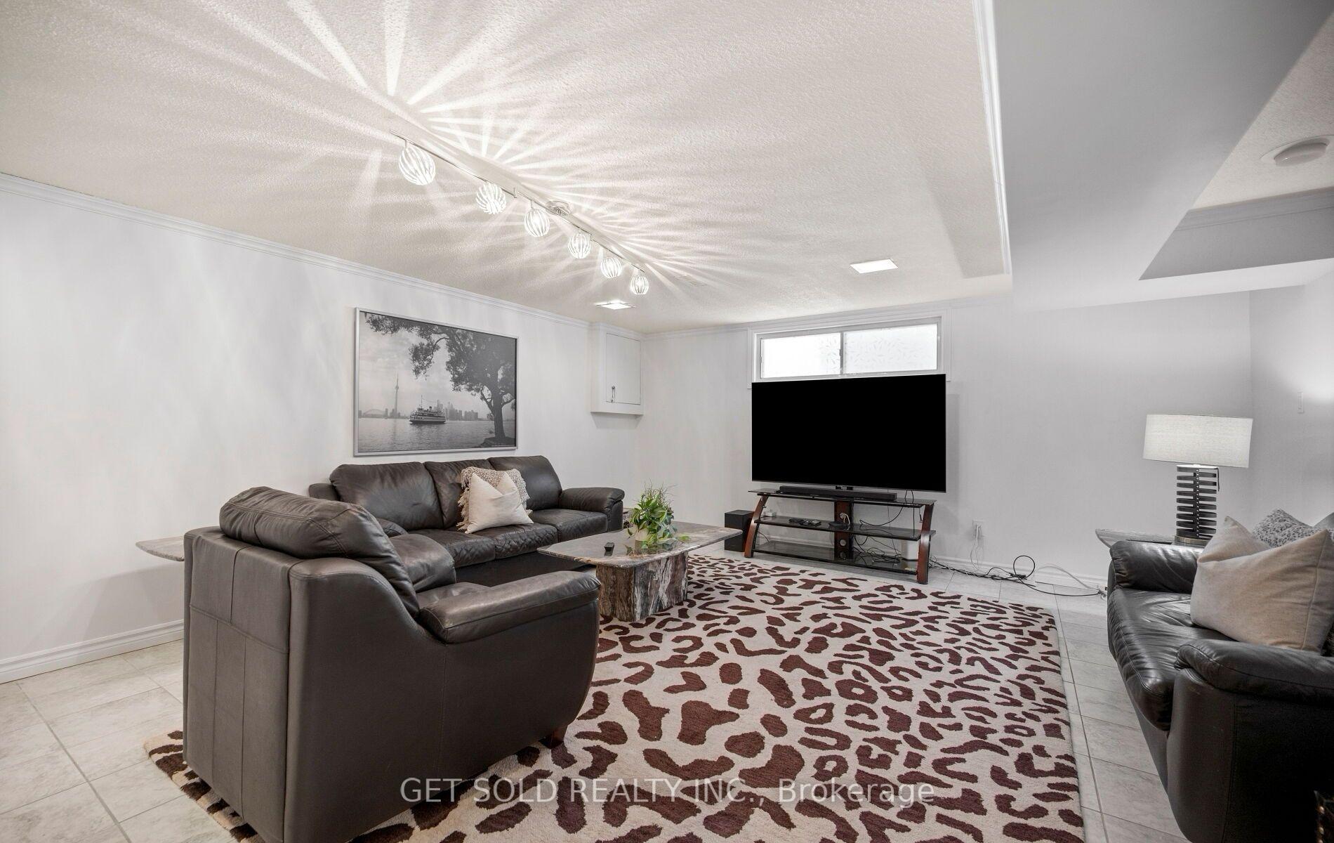 Photo 34 of 6 Marcel Road, Etobicoke, Rexdale-Kipling — HOMEH