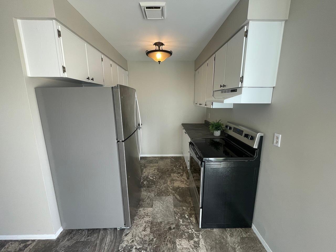 Photo 3 of 11 Forest Place, Elliot Lake — HOMEH