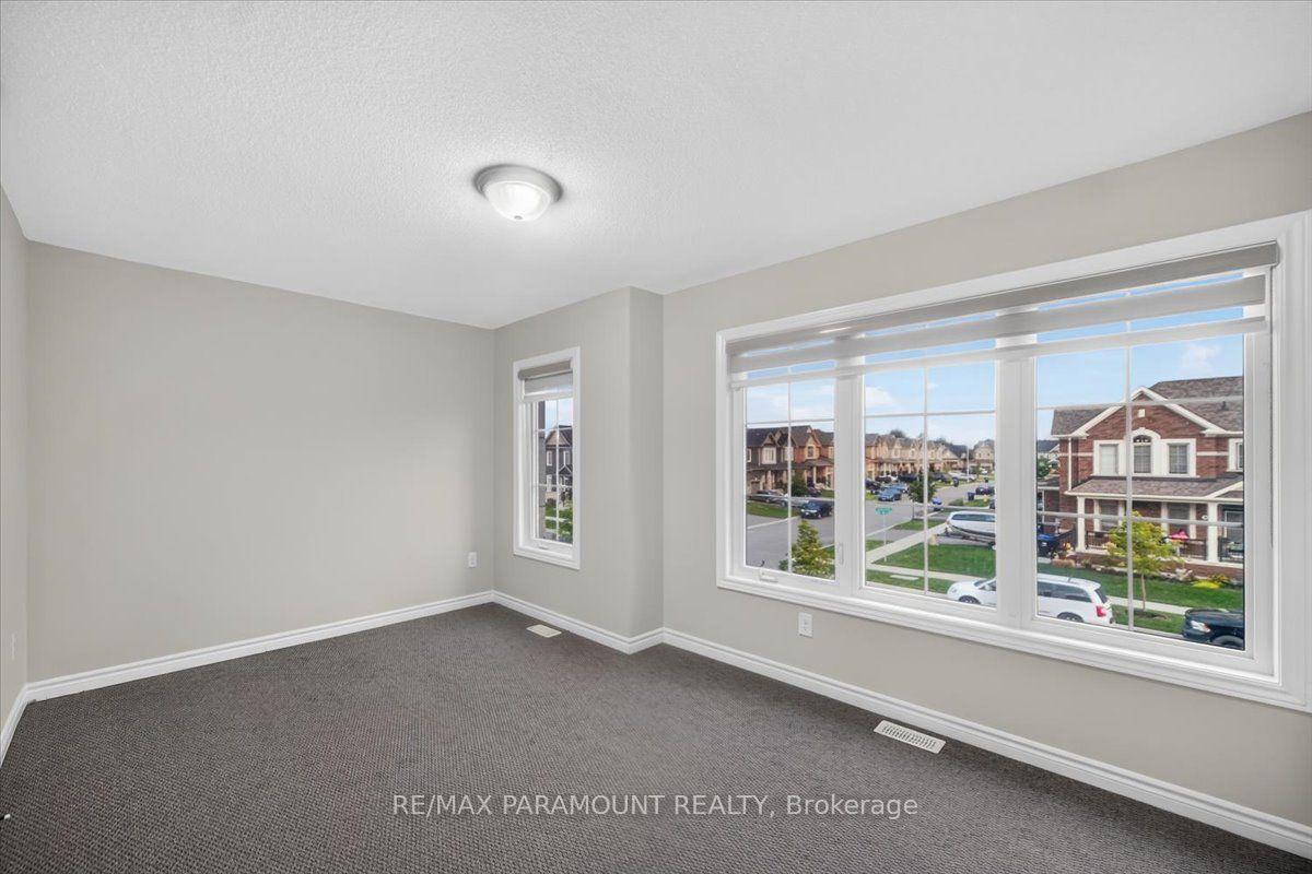 Photo 21 of 61 Tracey Lane E, Collingwood — HOMEH