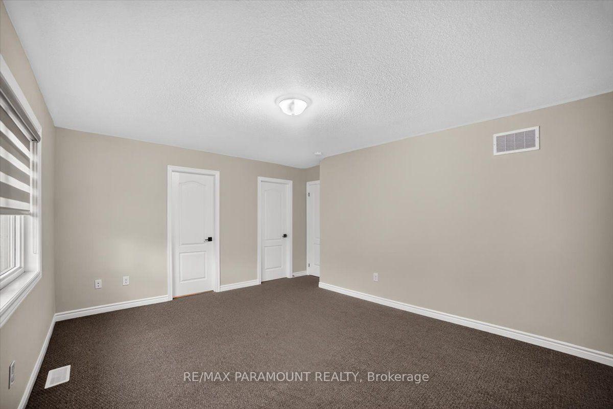 Photo 22 of 61 Tracey Lane E, Collingwood — HOMEH