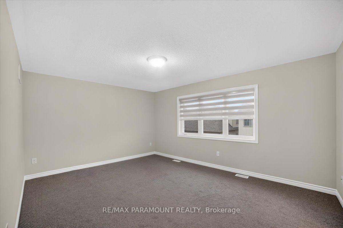 Photo 26 of 61 Tracey Lane E, Collingwood — HOMEH