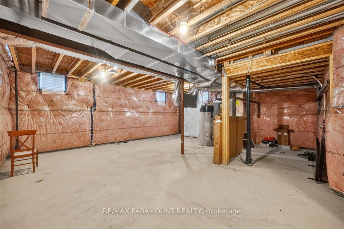 Photo 44 of 61 Tracey Lane E, Collingwood — HOMEH