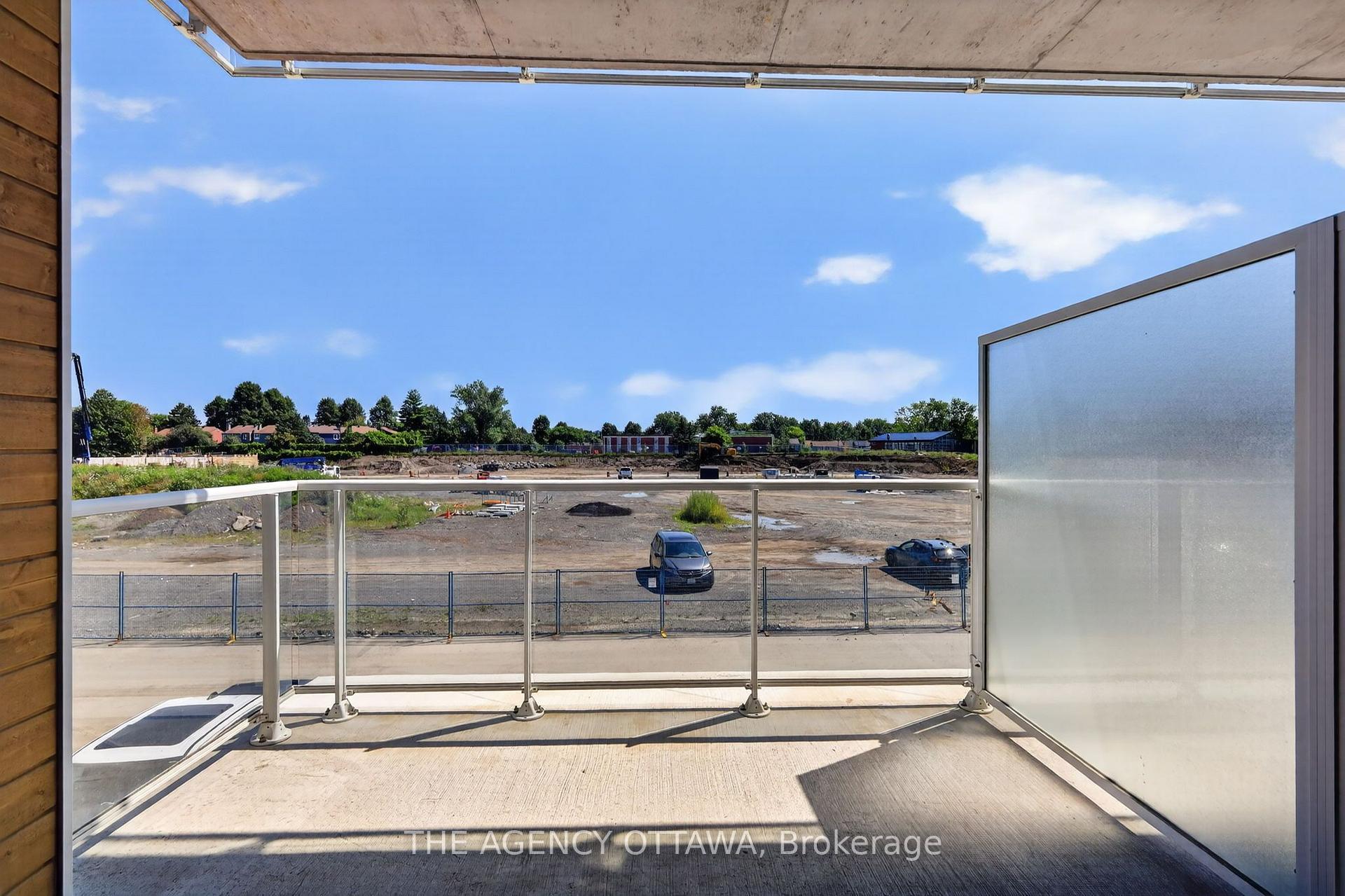 Photo 9 of Unit 212, 3085 Riverside Drive, Ottawa, Mooneys Bay/Riverside Park — HOMEH