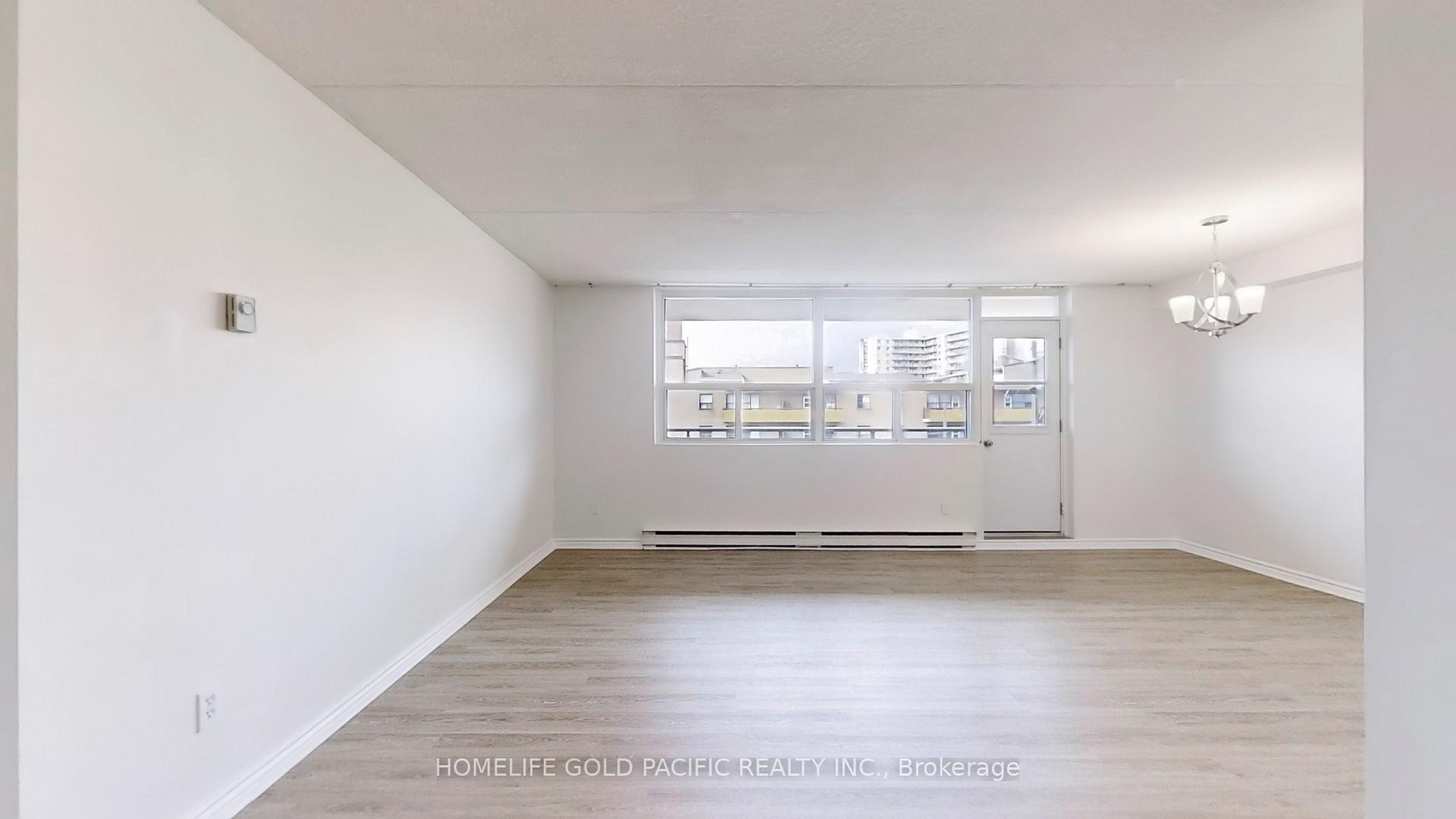 Photo 2 of Unit 403, 207 Galloway Road, Scarborough, West Hill — HOMEH