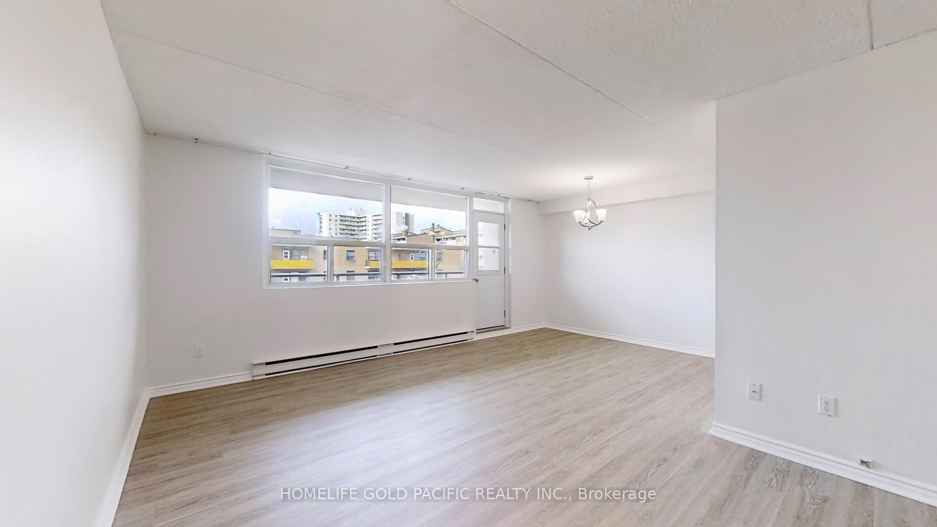 Photo 8 of Unit 403, 207 Galloway Road, Scarborough, West Hill — HOMEH