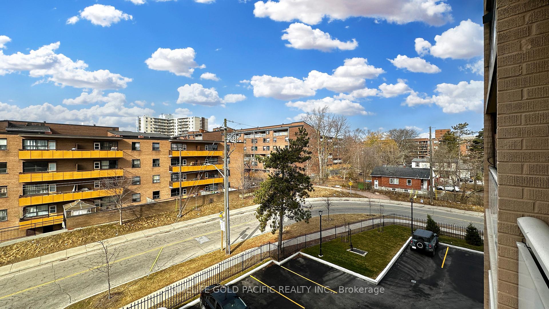 Photo 37 of Unit 403, 207 Galloway Road, Scarborough, West Hill — HOMEH