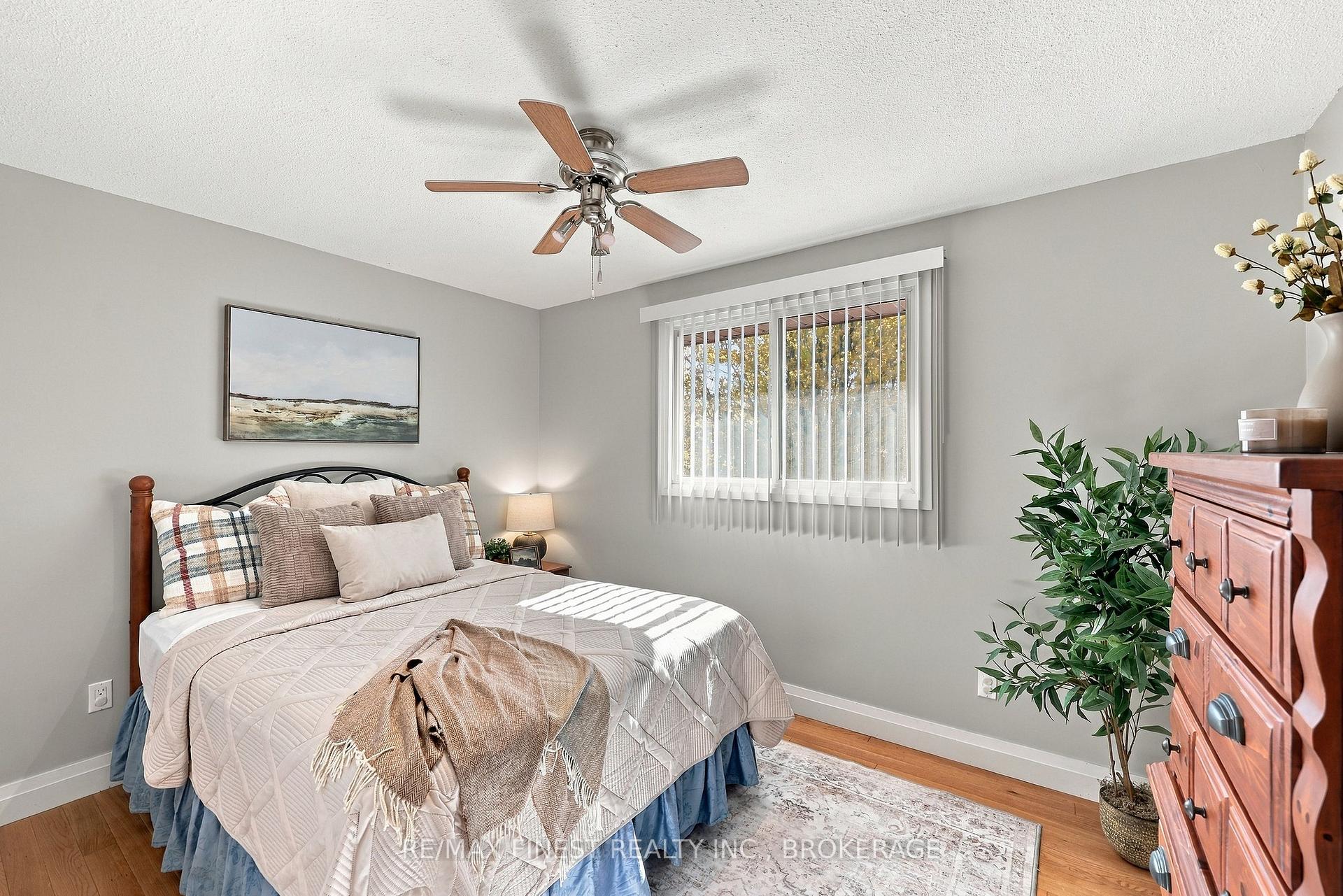 Photo 29 of 3790 Copper Kettle Drive, Frontenac, Frontenac South — HOMEH