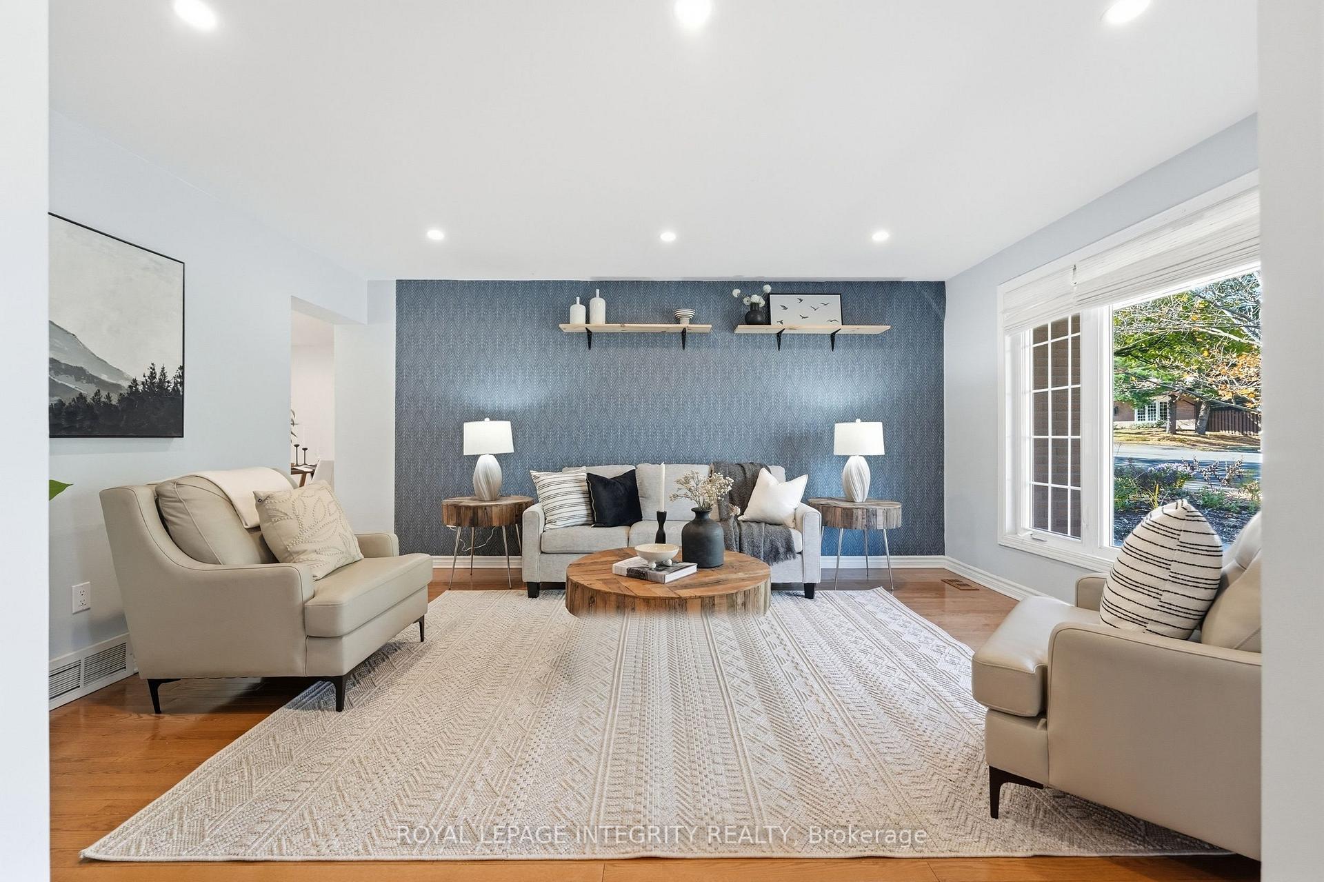 Photo 5 of 1020 Cahill Drive W, Ottawa, Hunt Club/Western Community — HOMEH