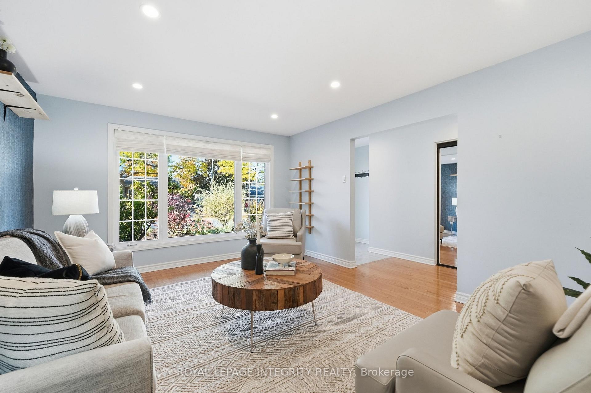 Photo 9 of 1020 Cahill Drive W, Ottawa, Hunt Club/Western Community — HOMEH