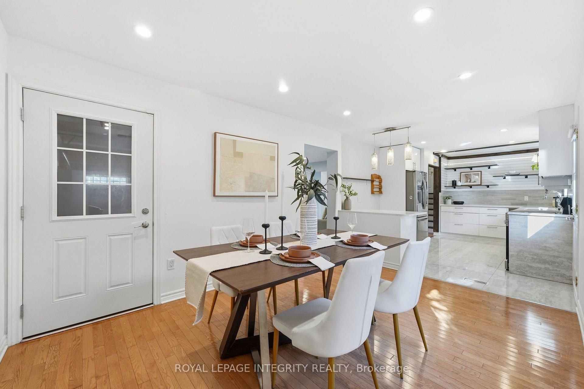 Photo 19 of 1020 Cahill Drive W, Ottawa, Hunt Club/Western Community — HOMEH