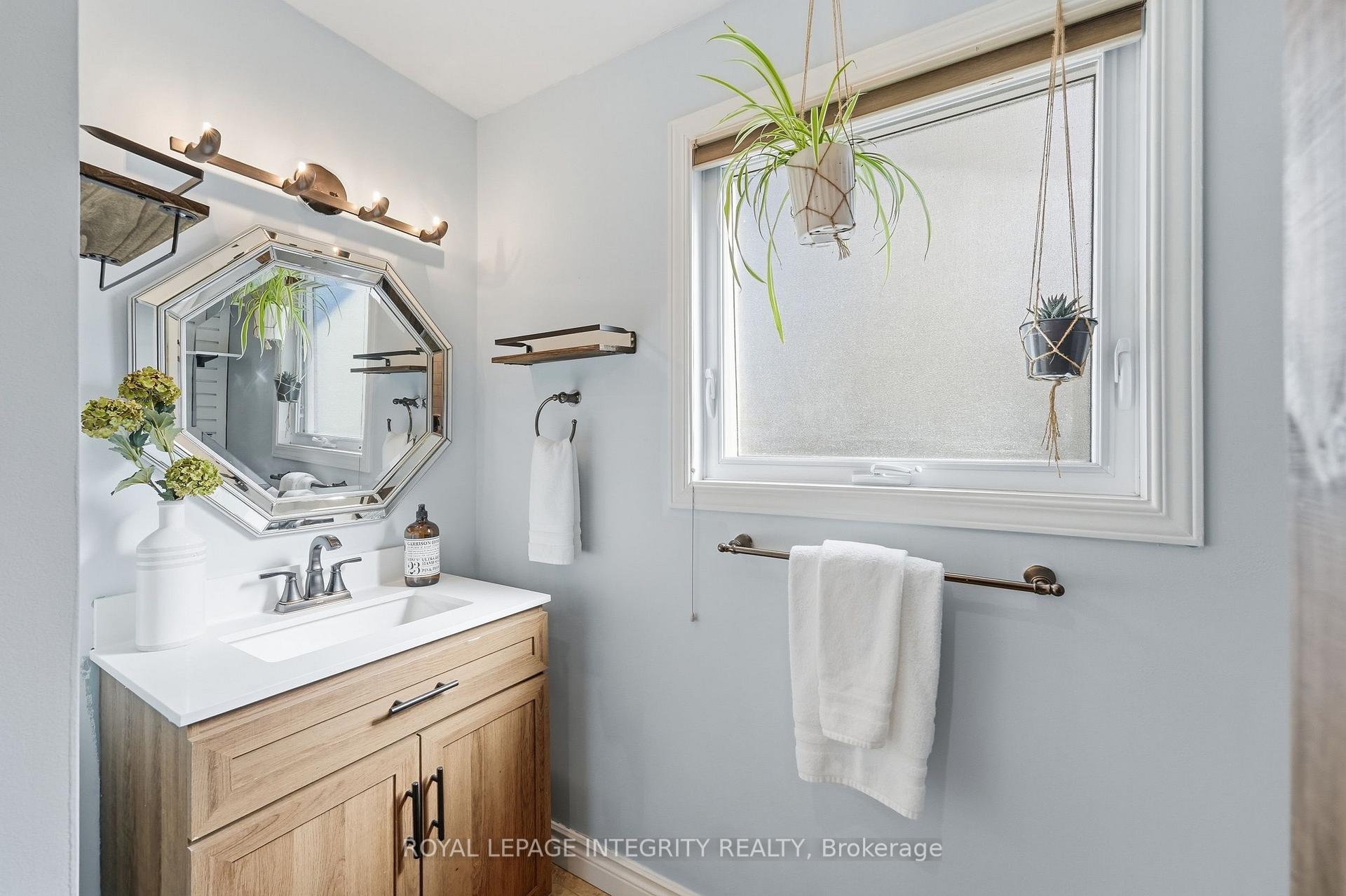 Photo 26 of 1020 Cahill Drive W, Ottawa, Hunt Club/Western Community — HOMEH