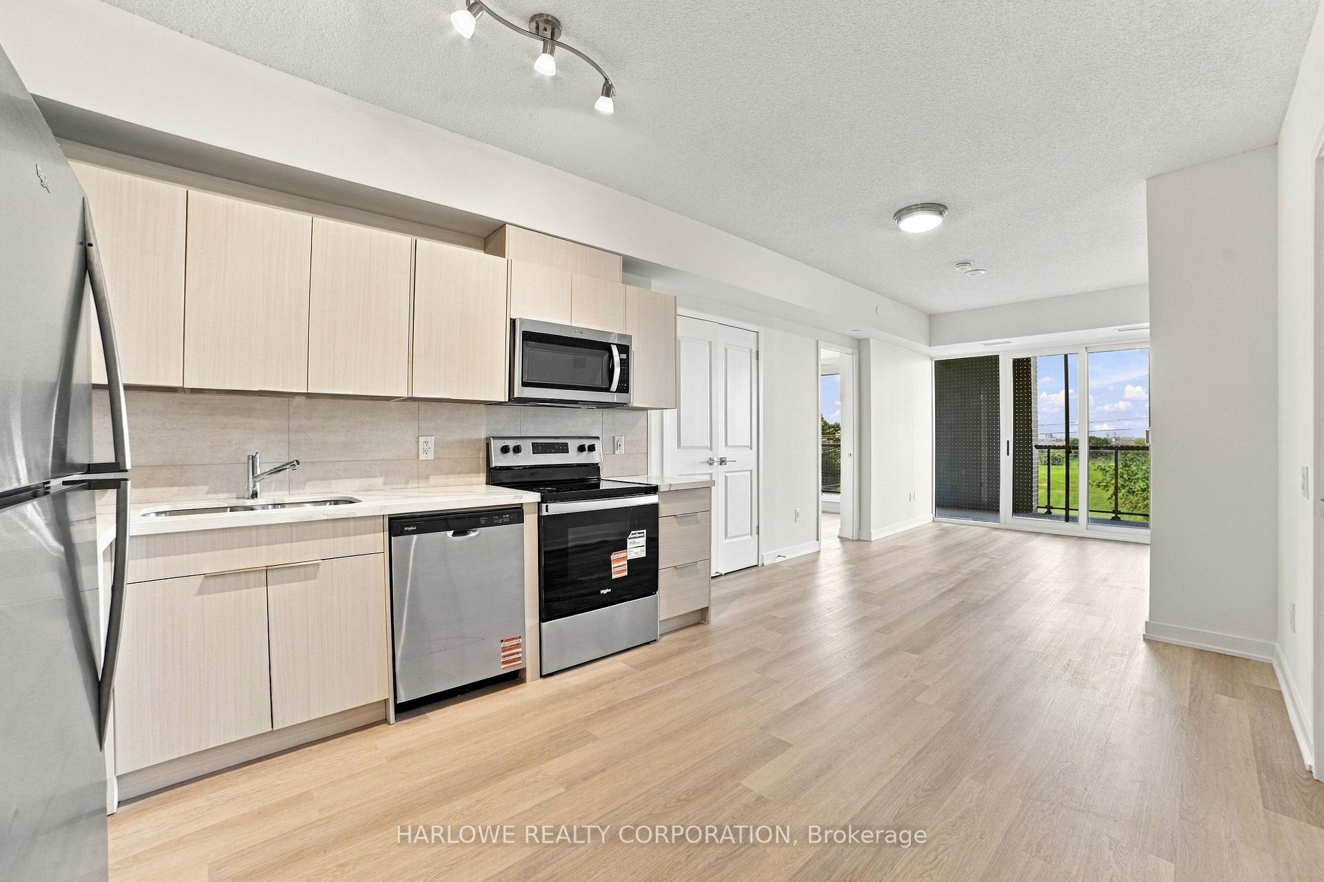 Photo 2 of Unit 310, 2825 Jane Street, North York, Glenfield-Jane Heights — HOMEH
