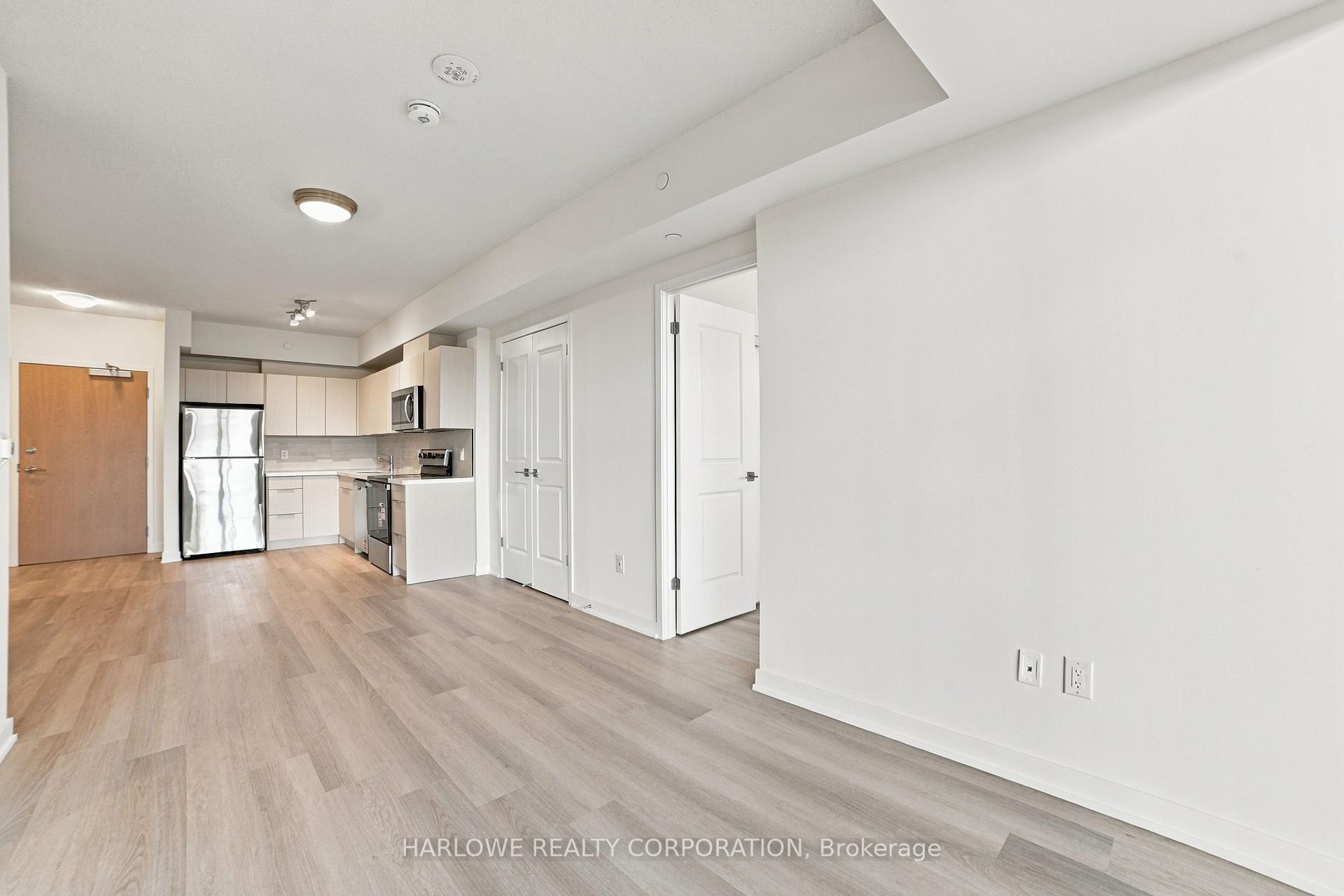 Photo 11 of Unit 310, 2825 Jane Street, North York, Glenfield-Jane Heights — HOMEH