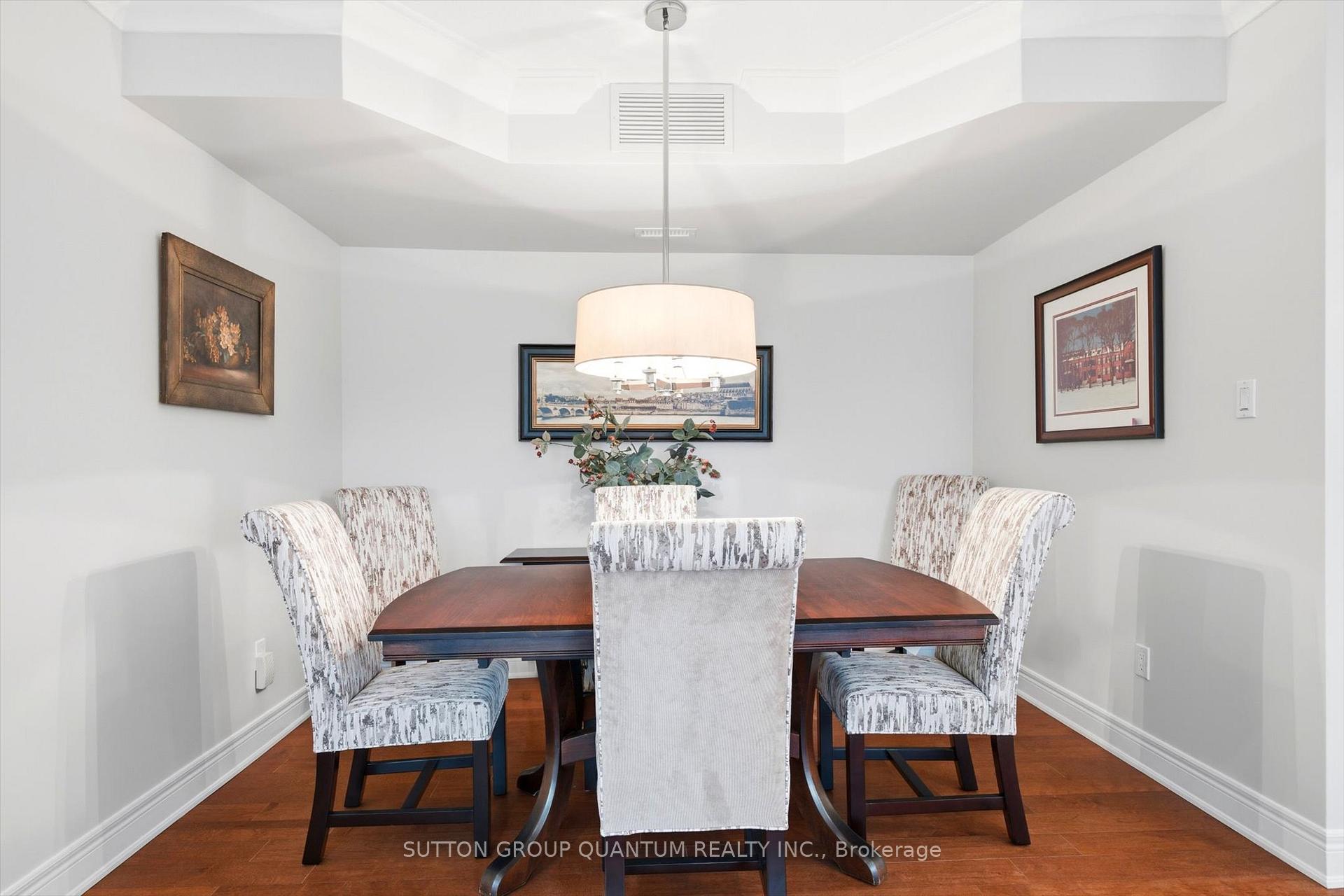 Photo 6 of Unit 305, 390 Upper Middle Road E, Oakville, Falgarwood — HOMEH